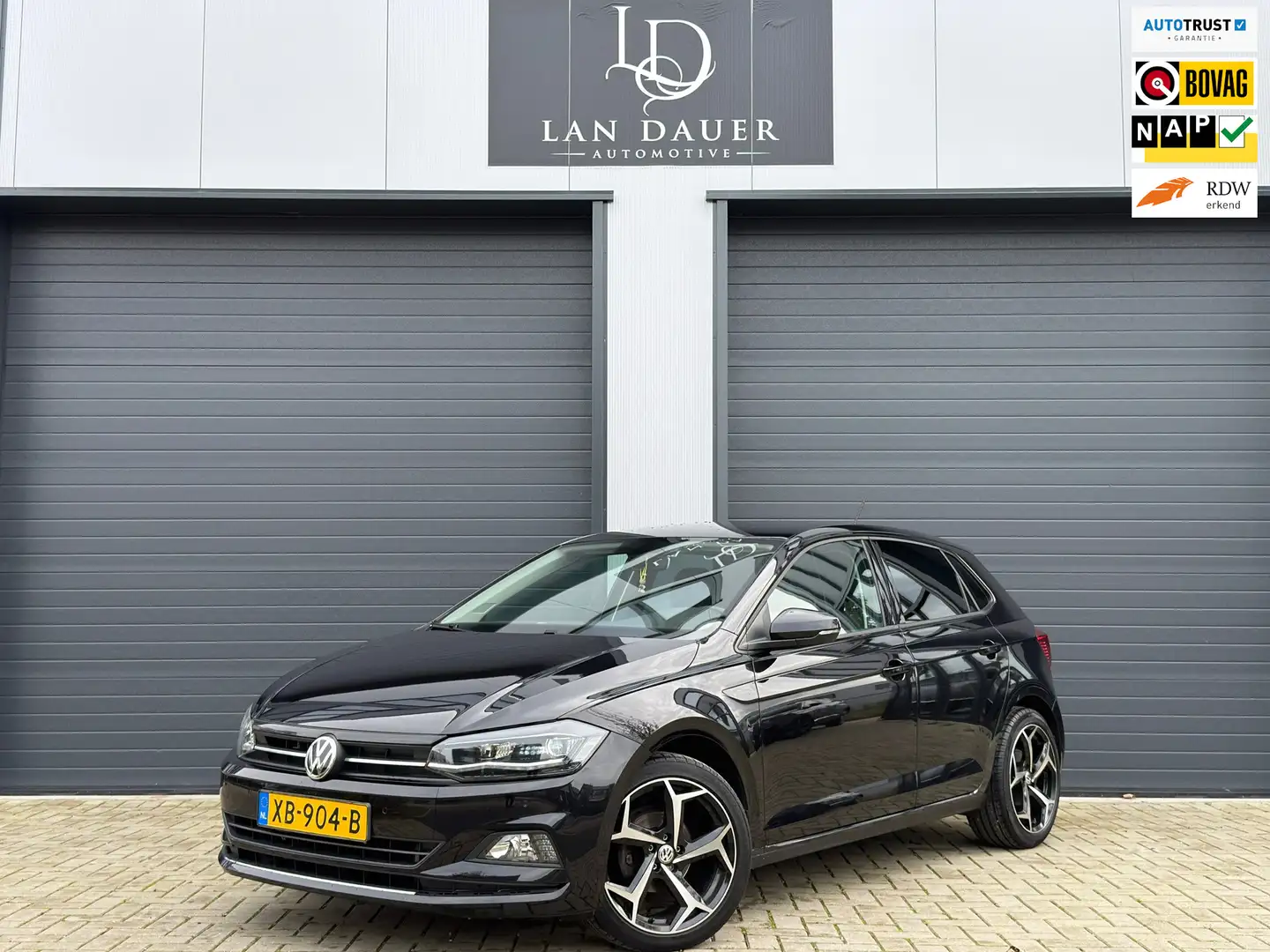 Volkswagen Polo 1.0 TSI Highline / DSG / Carplay / Keyless Zwart - 1