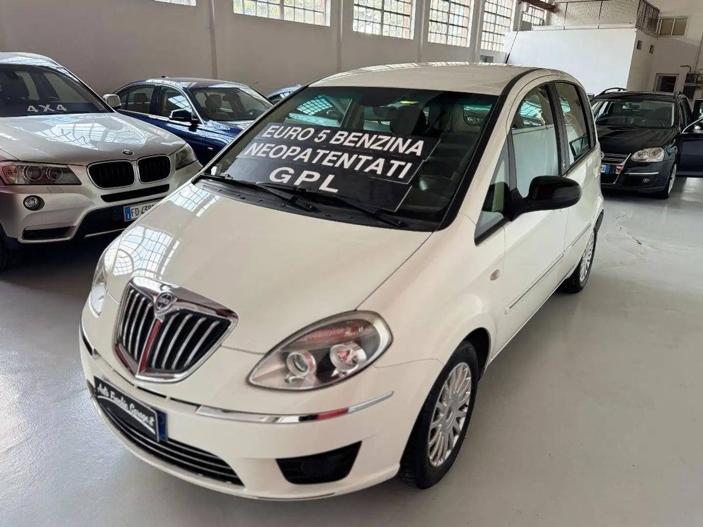 Lancia MUSA 1.4 8V Ecochic (GPL) Diva Bianco - 1