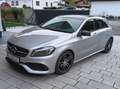 Mercedes-Benz A 160 AMG Line Silber - thumbnail 1