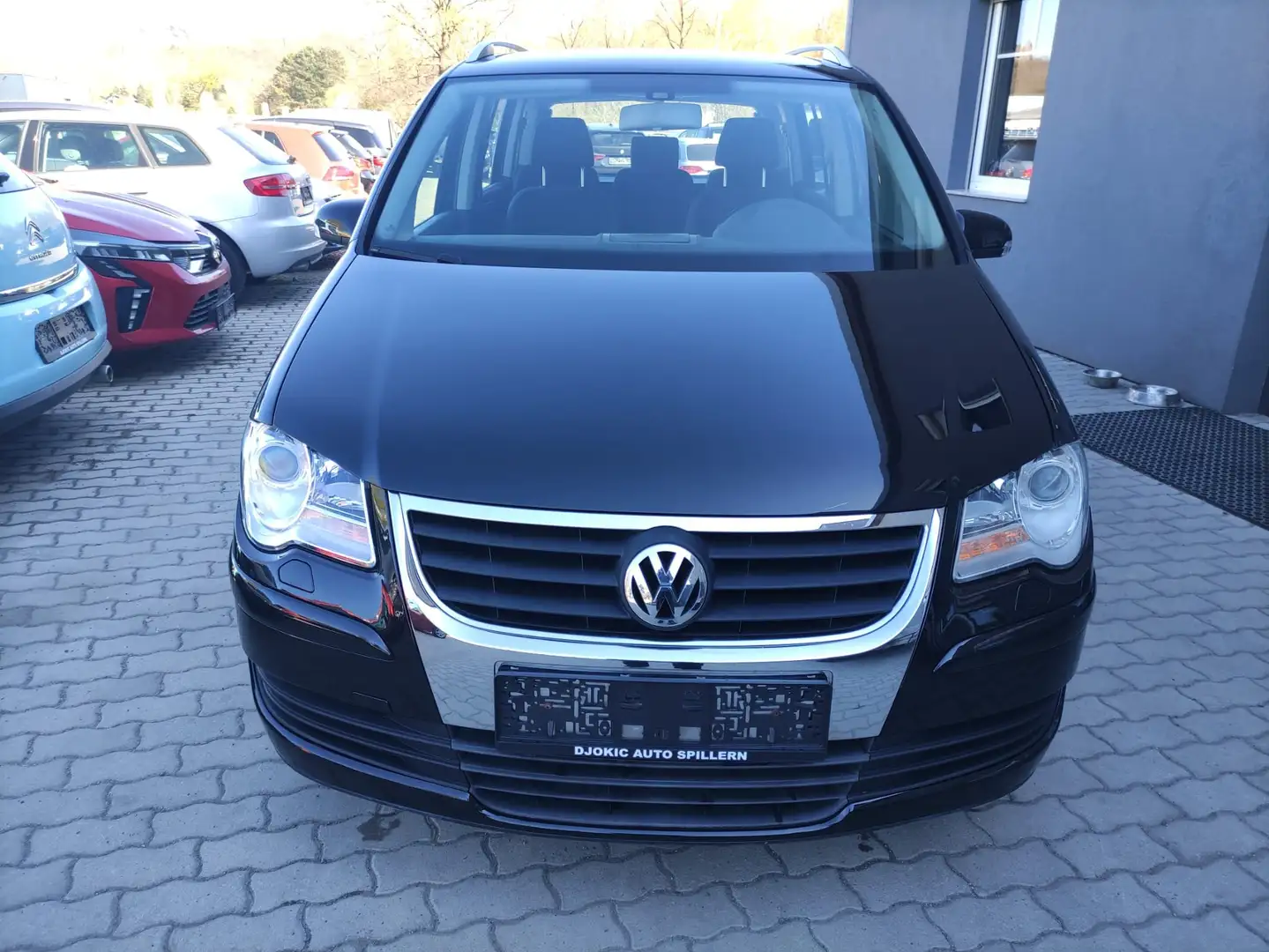 Volkswagen Touran Touran Trendline 1,9 TDI DPF Trendline Schwarz - 1