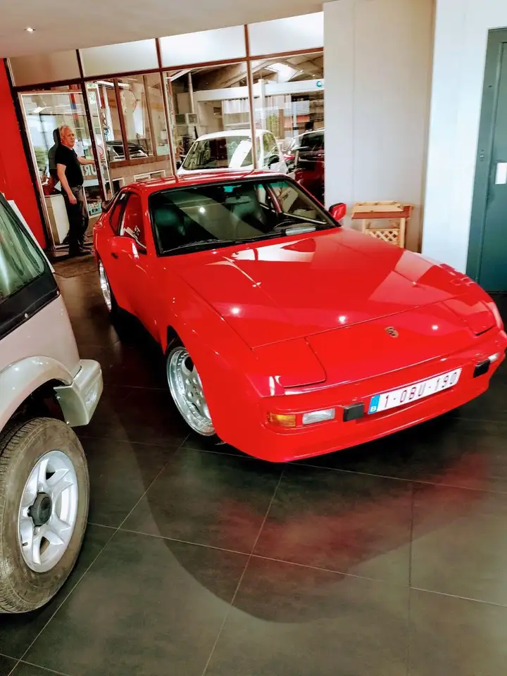 Porsche 944, foto 3