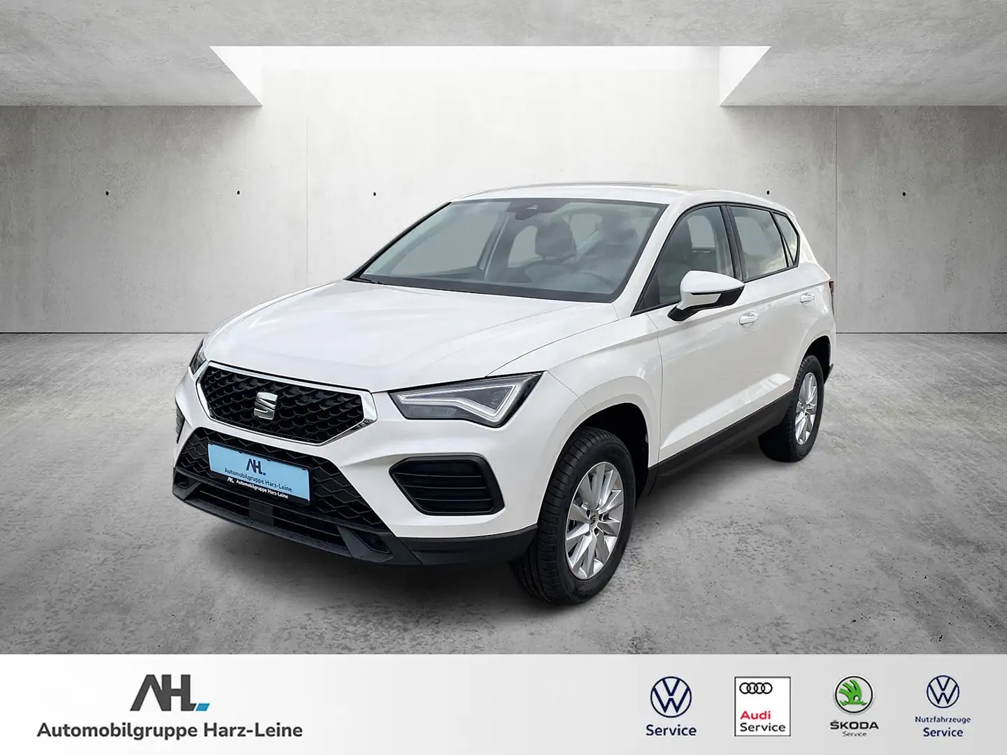 SEAT Ateca 1.0 TSI "Reference" LED/PDC/SHZ/BT/GRA/CarPlay Schwarz - 1