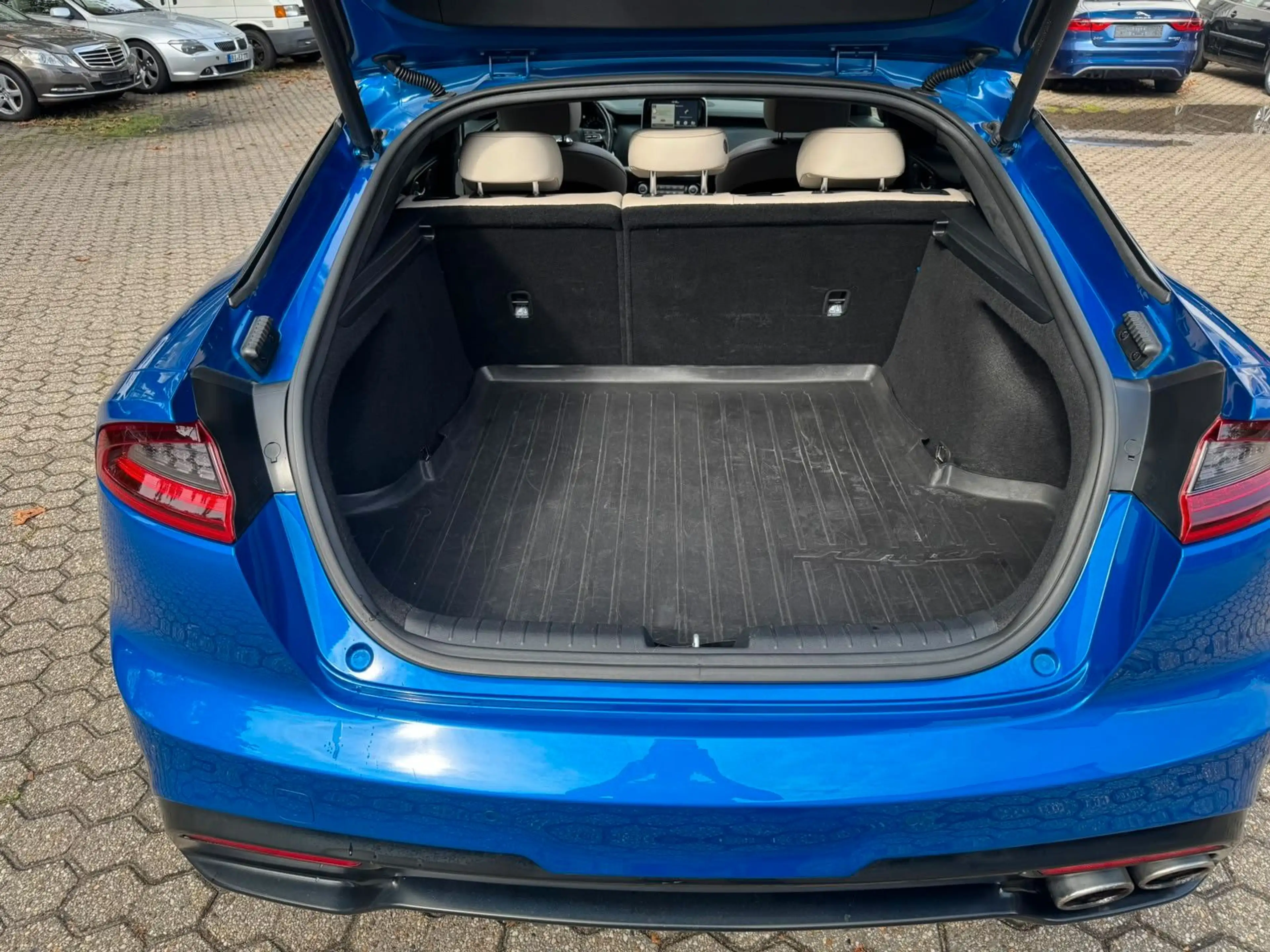 Kia Stinger GT-Line 2.2 CDRI 4WD — photo 5