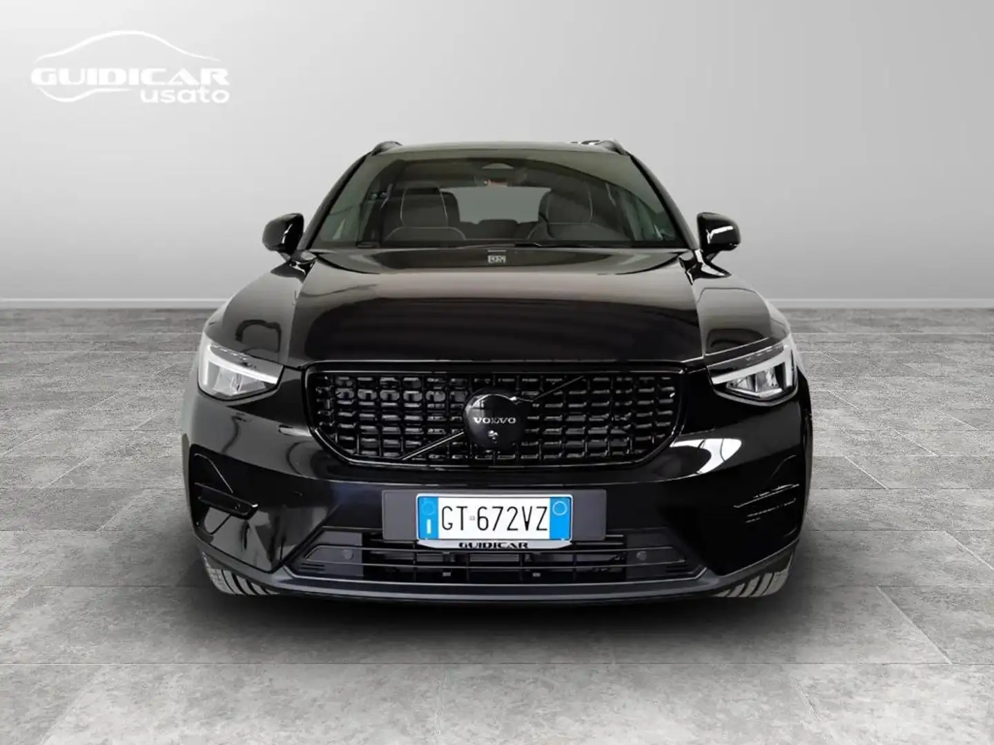 Volvo XC40 2.0 b3 Plus Black Edition auto - 2