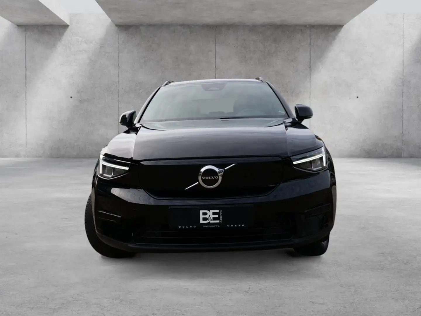 Volvo XC40 Plus Recharge Pure Electric 2WD Nero - 2