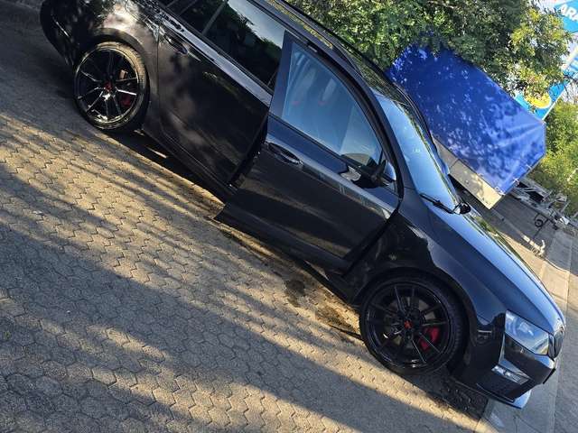 Skoda Octavia Combi 2.0 TDI (Green tec) RS