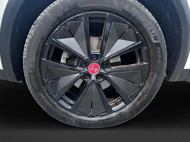 DS Automobiles DS 7 view 8