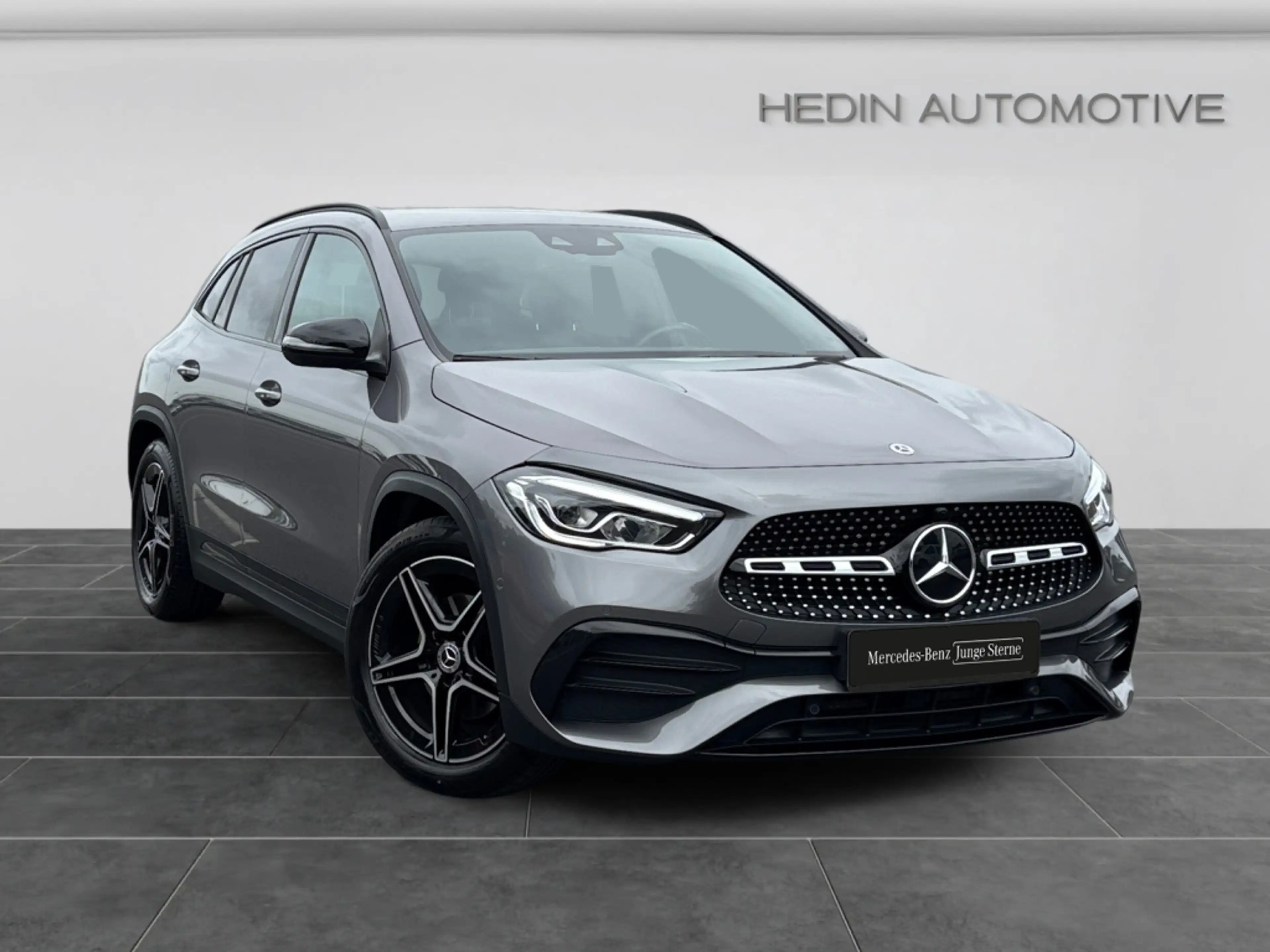 Mercedes-Benz GLA 200 AMG|NIGHT|AMBI|MBUX|SHZ|TEMP|AHK|KAM|LED — photo 5