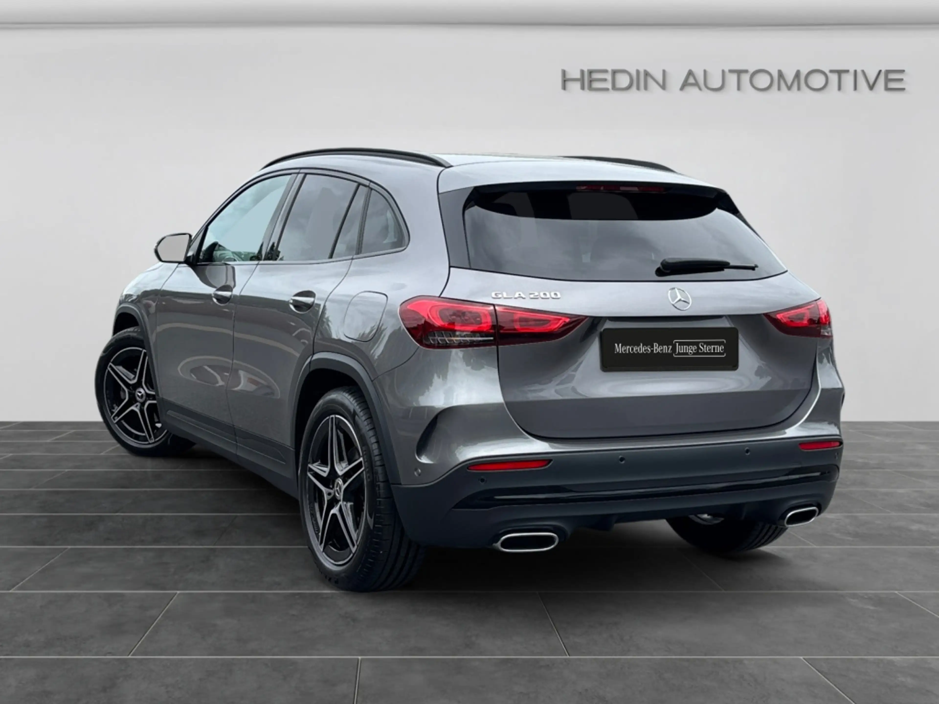 Mercedes-Benz GLA 200 AMG|NIGHT|AMBI|MBUX|SHZ|TEMP|AHK|KAM|LED — photo 3