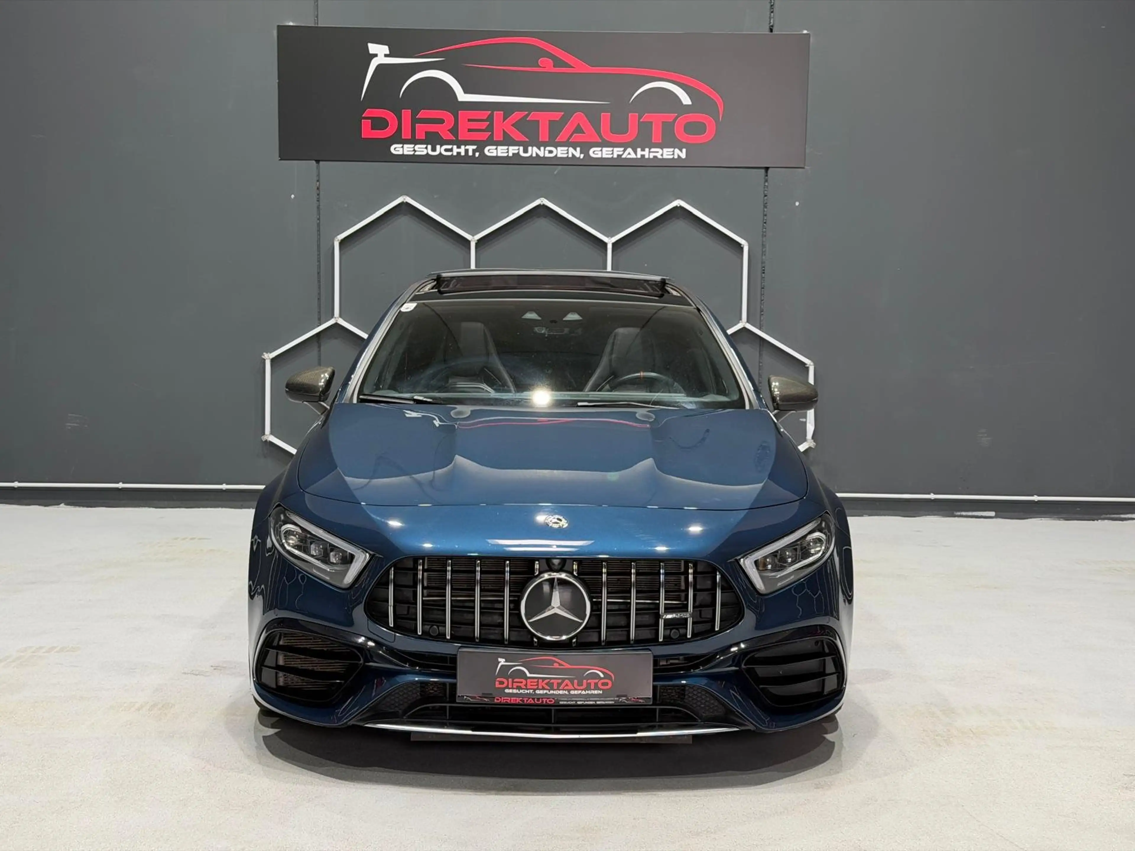Mercedes-Benz A 45 AMG A 45 S AMG 4Matic — photo 2