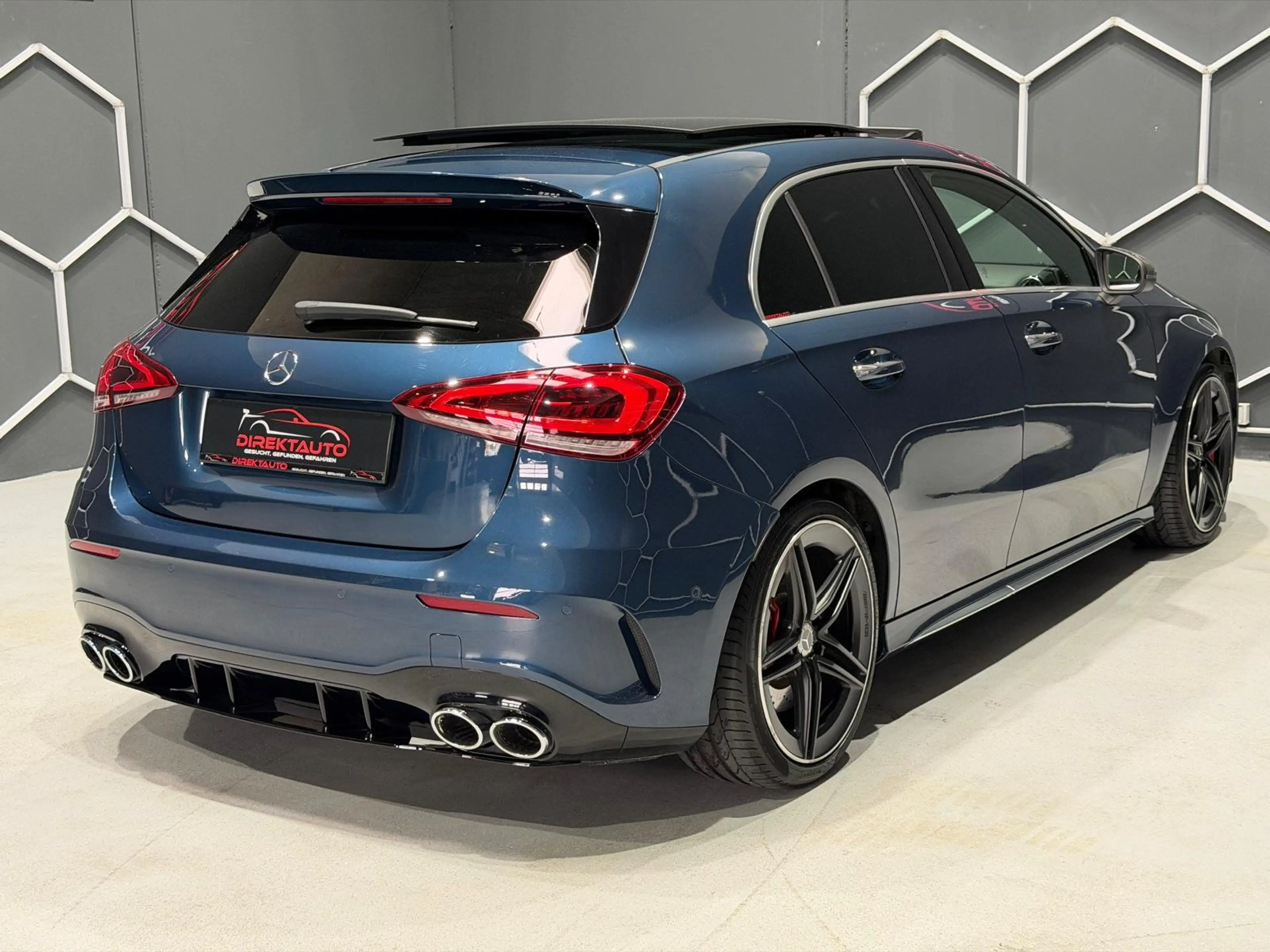 Mercedes-Benz A 45 AMG A 45 S AMG 4Matic — photo 9