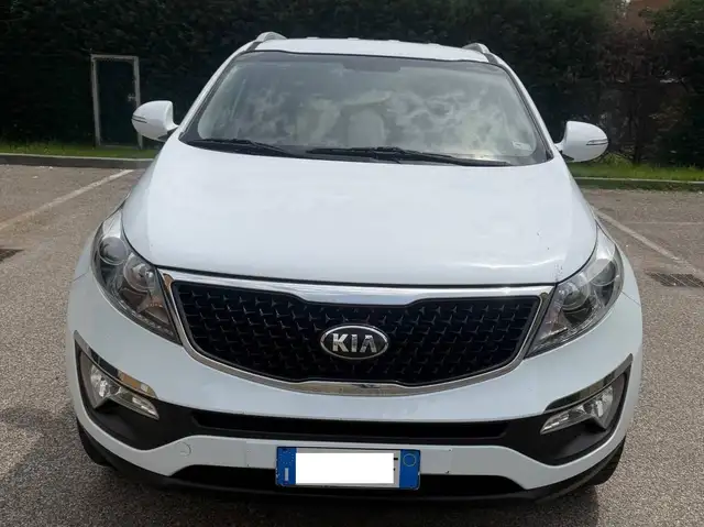Kia Sportage 1.6 Gpl - NEOP. - 12 MESI DI GARANZIA -