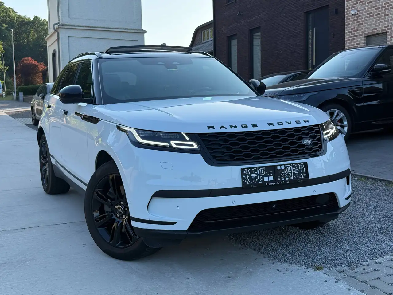 Land Rover Range Rover Velar p400e SE Dynamic 2.0 *360*Pano*Shadow*