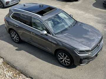 3.0 TDI R line PANO MATRIX KAM ACC LEDER
