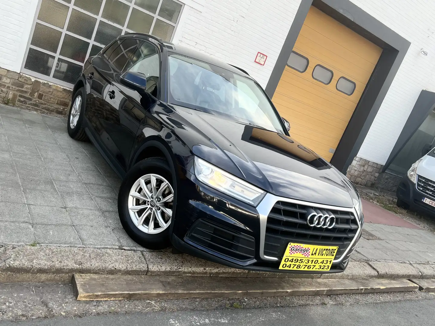 Audi Q5 2.0 TDi Sport//Cuir//CLim//Gps//Caméra//Led Xéno Bleu - 1