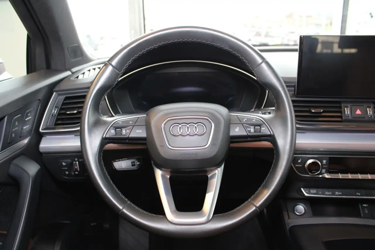Audi Q5 снимка Audi Q5