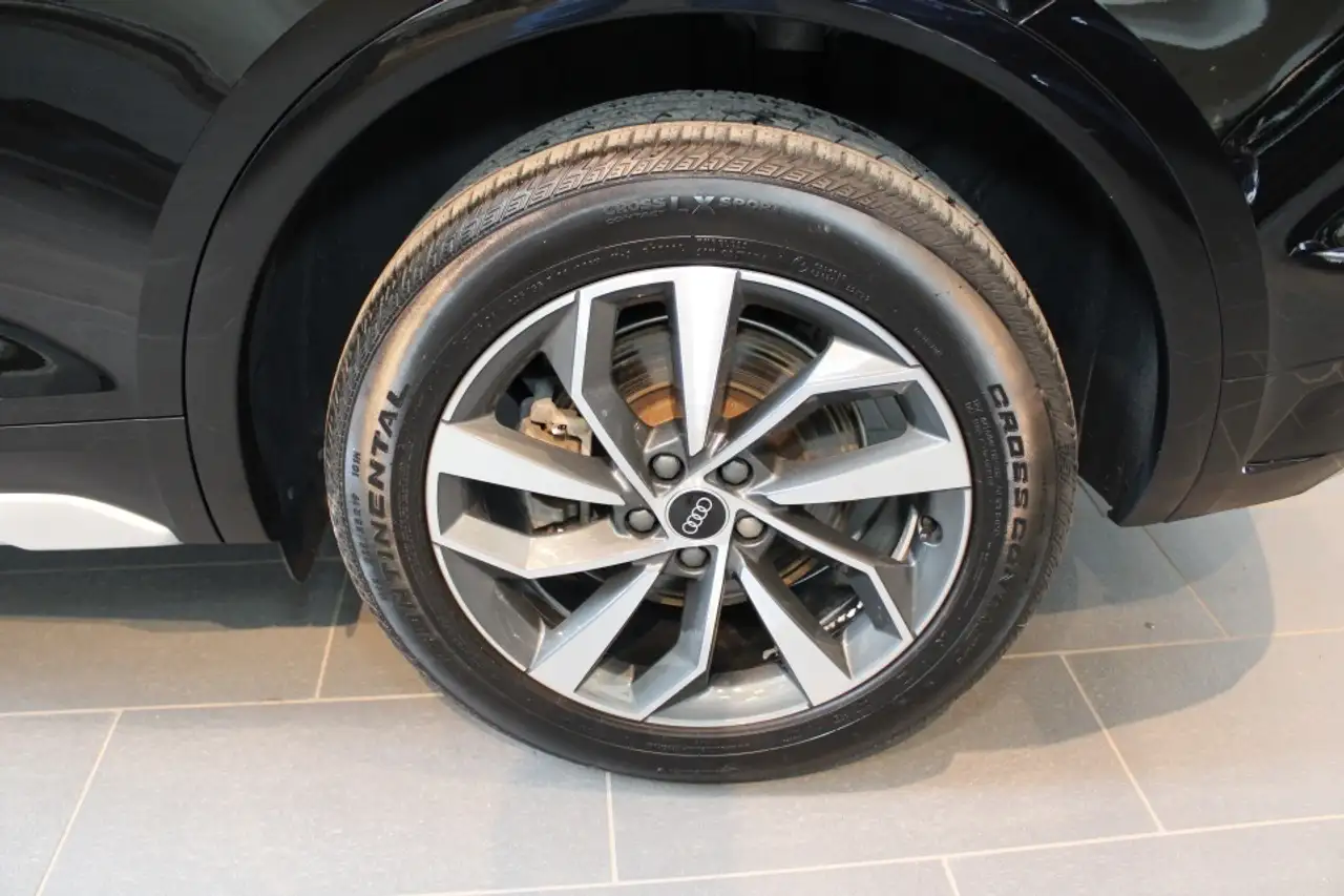 Audi Q5 снимка Audi Q5