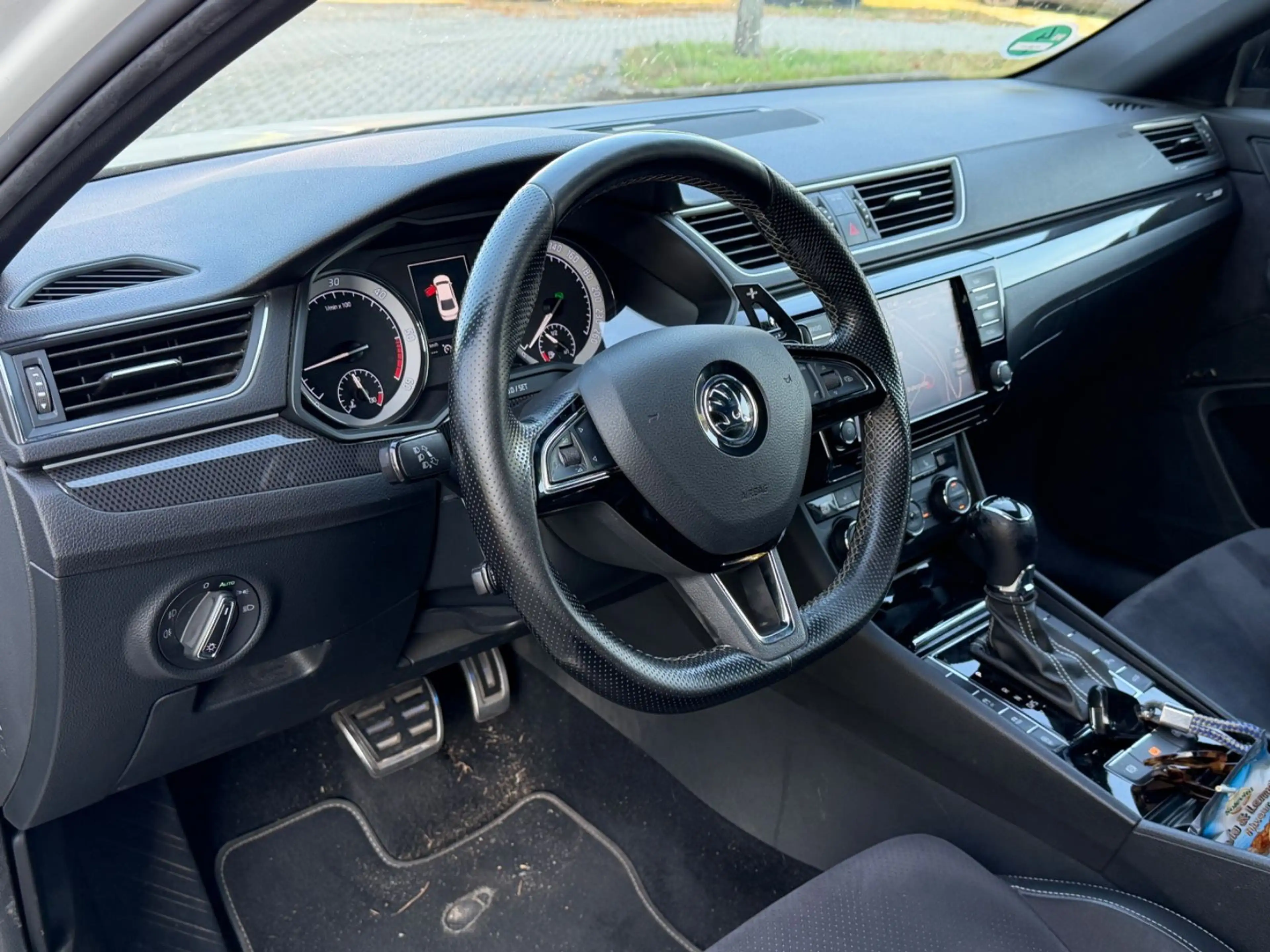 Skoda Superb Lim. Ambition AHK+Standhzg.+Mega Optik — photo 8