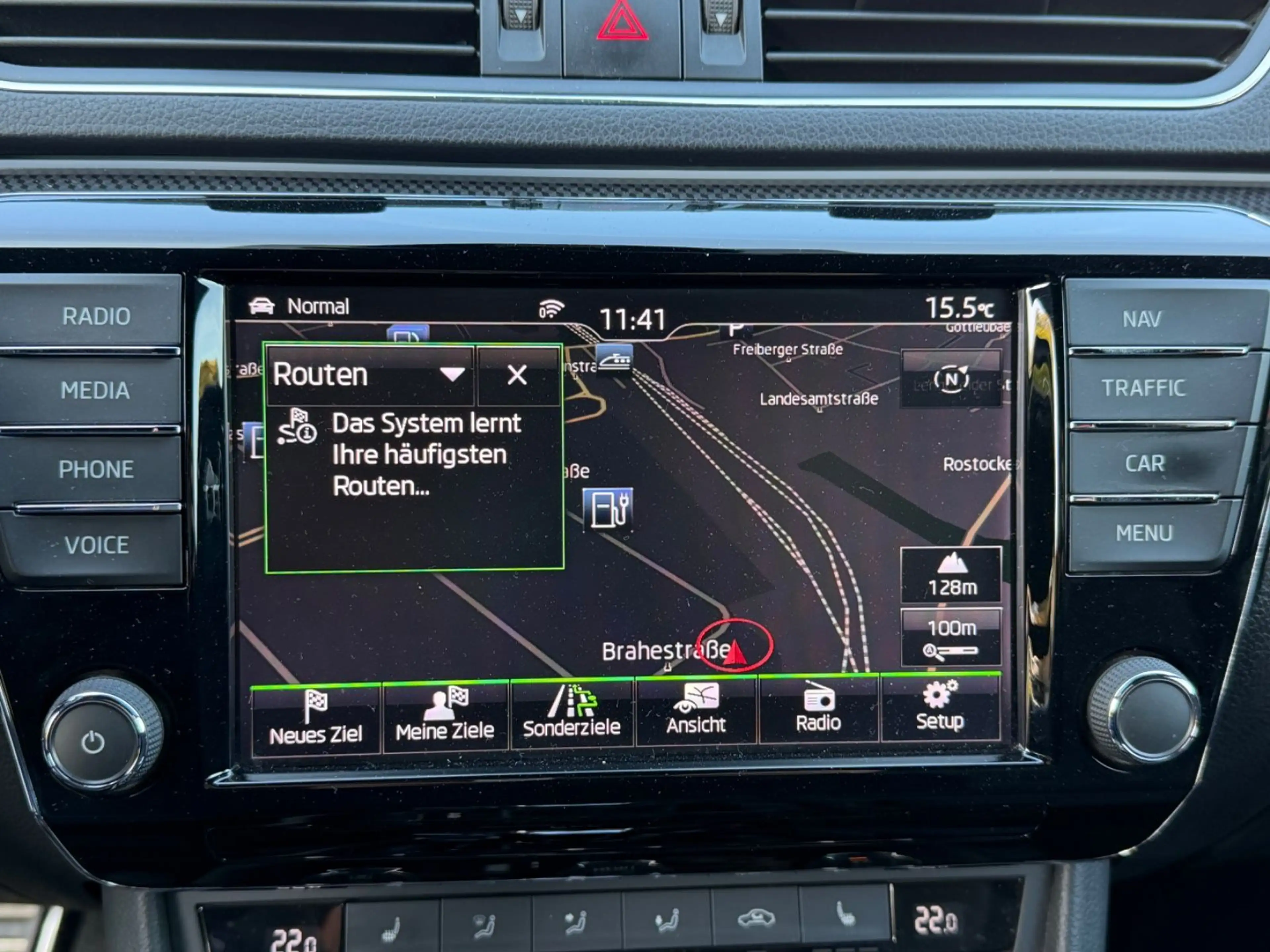 Skoda Superb Lim. Ambition AHK+Standhzg.+Mega Optik — photo 9