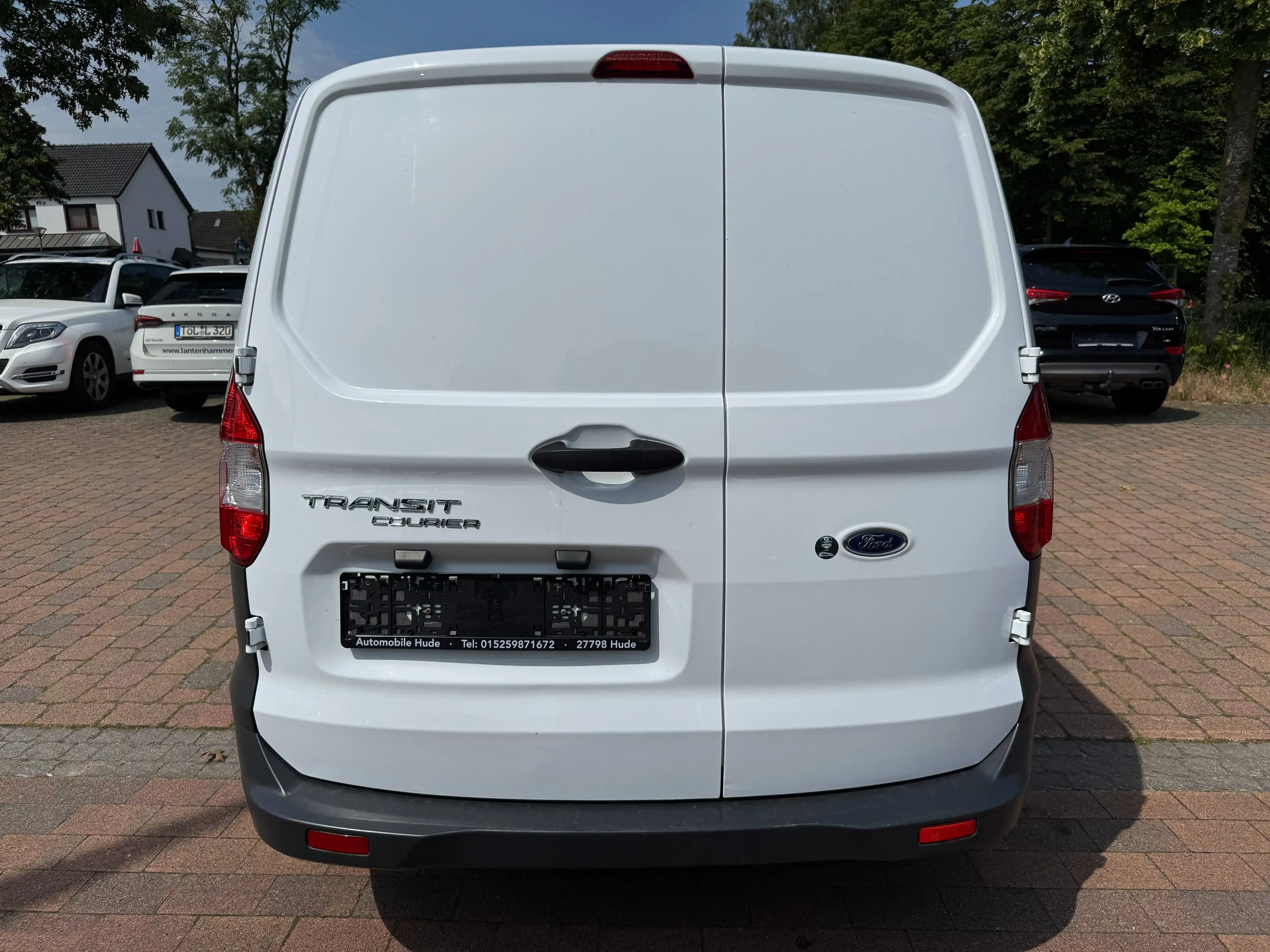 Ford Transit Courier D - Klima-HU & AU neu — photo 6