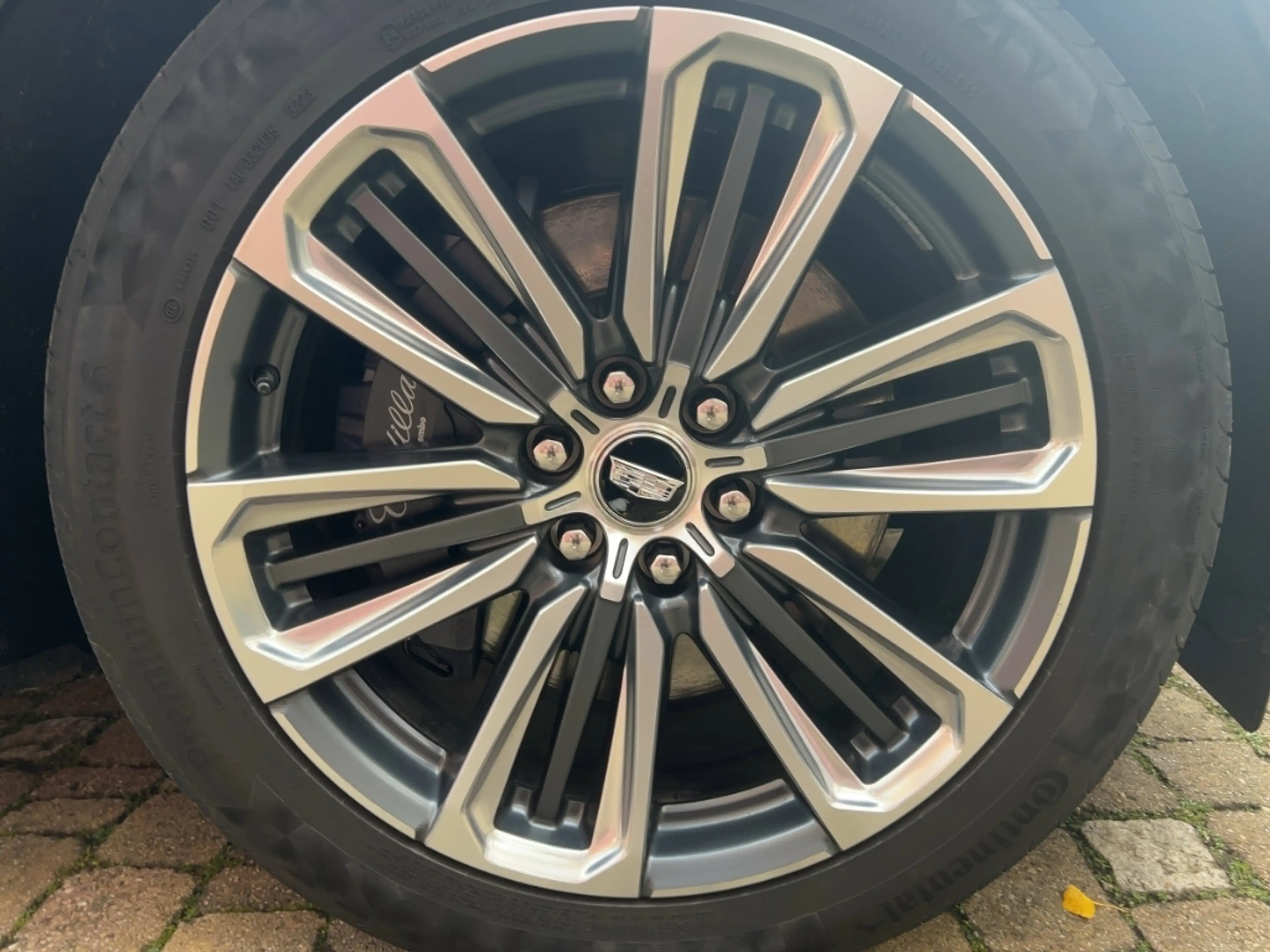Cadillac Lyriq Sport EV Vollausstattung Panorama, AWD — photo 7