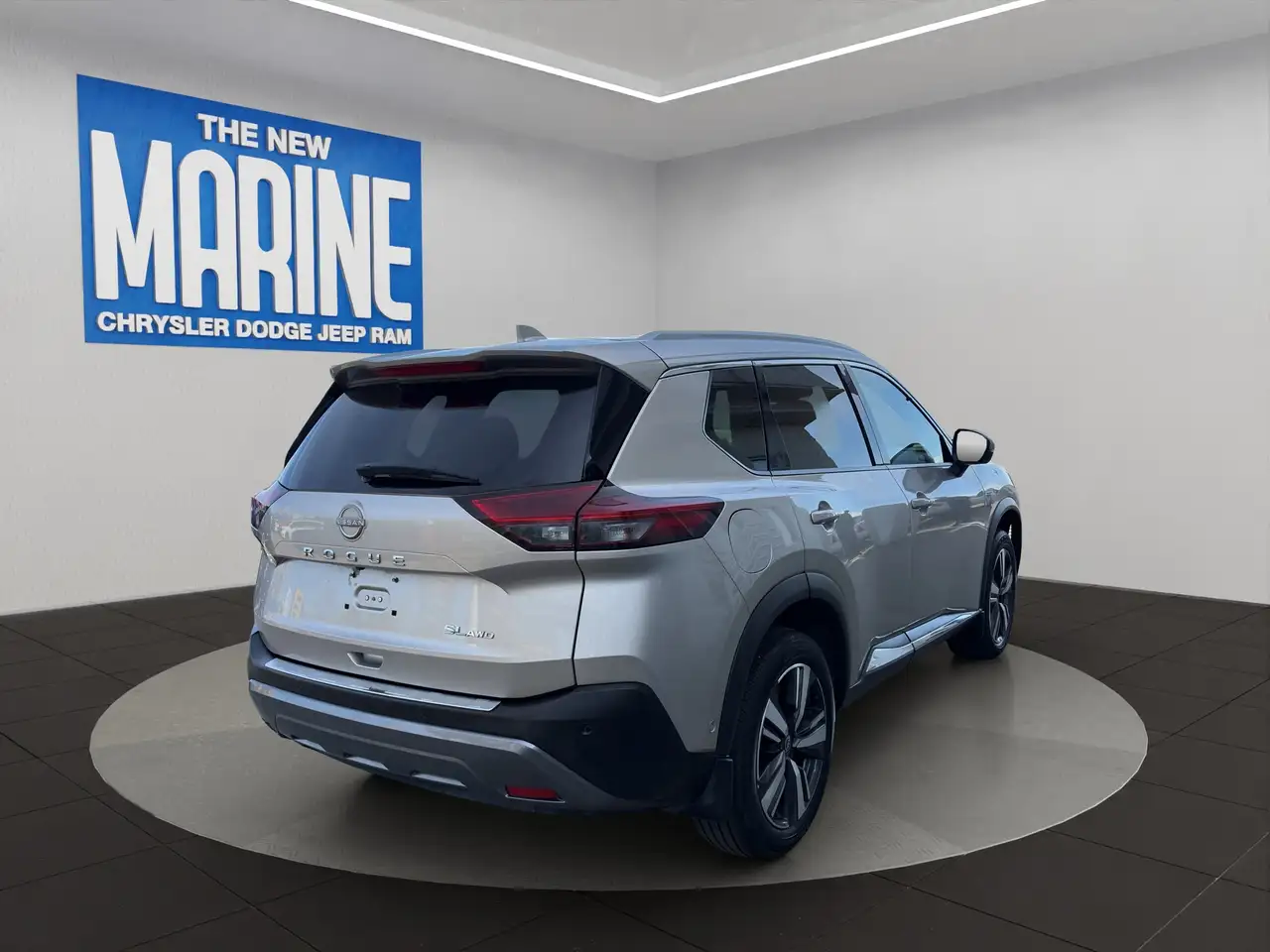 Nissan Rogue снимка Nissan Rogue
