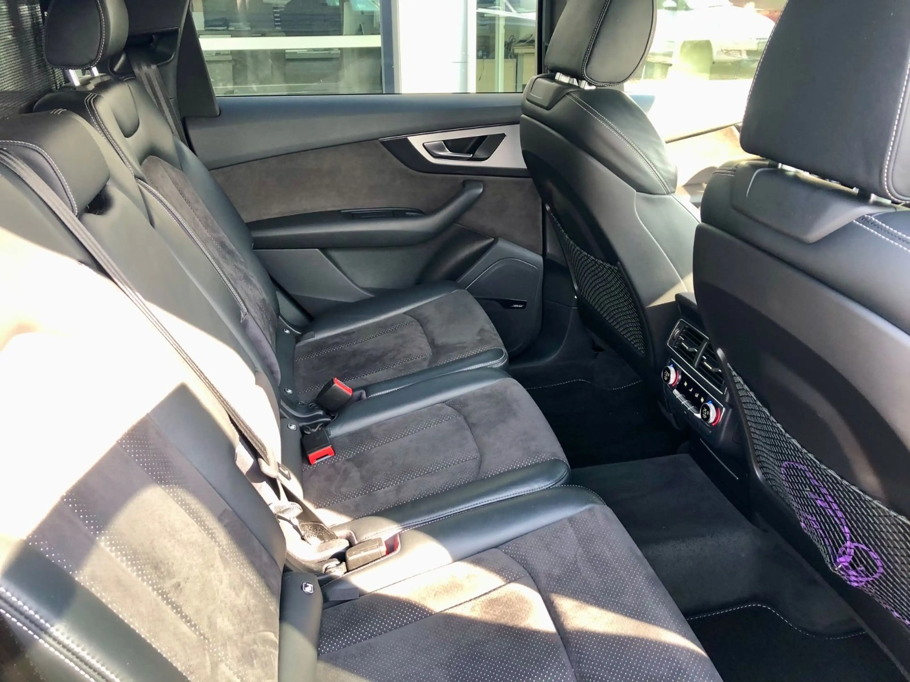 Audi Q7 3.0 TDI quattro/S line/Bose/ACC/DAB 22"Zoll — photo 7