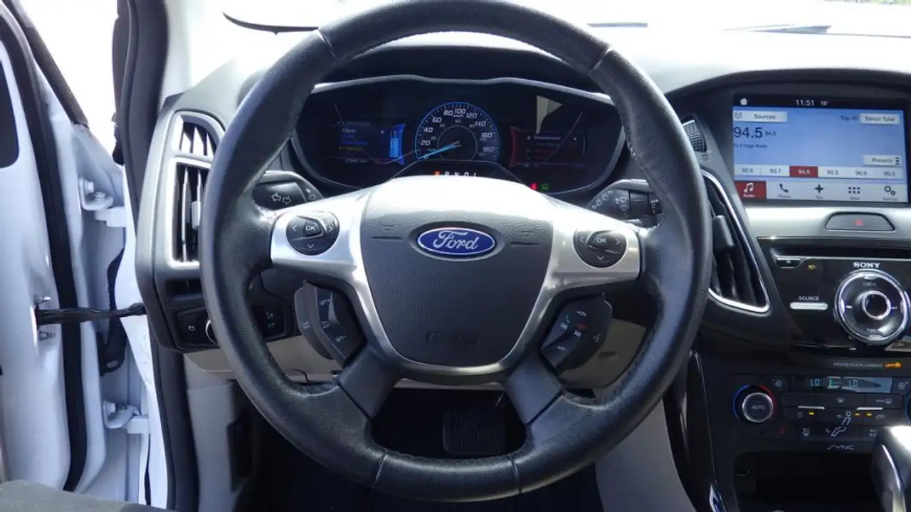 Ford Focus Electric photo Ford Focus Electric