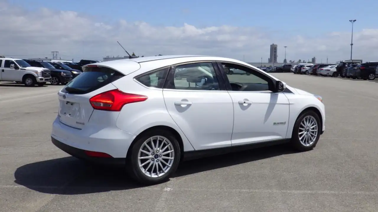 Ford Focus Electric photo Ford Focus Electric