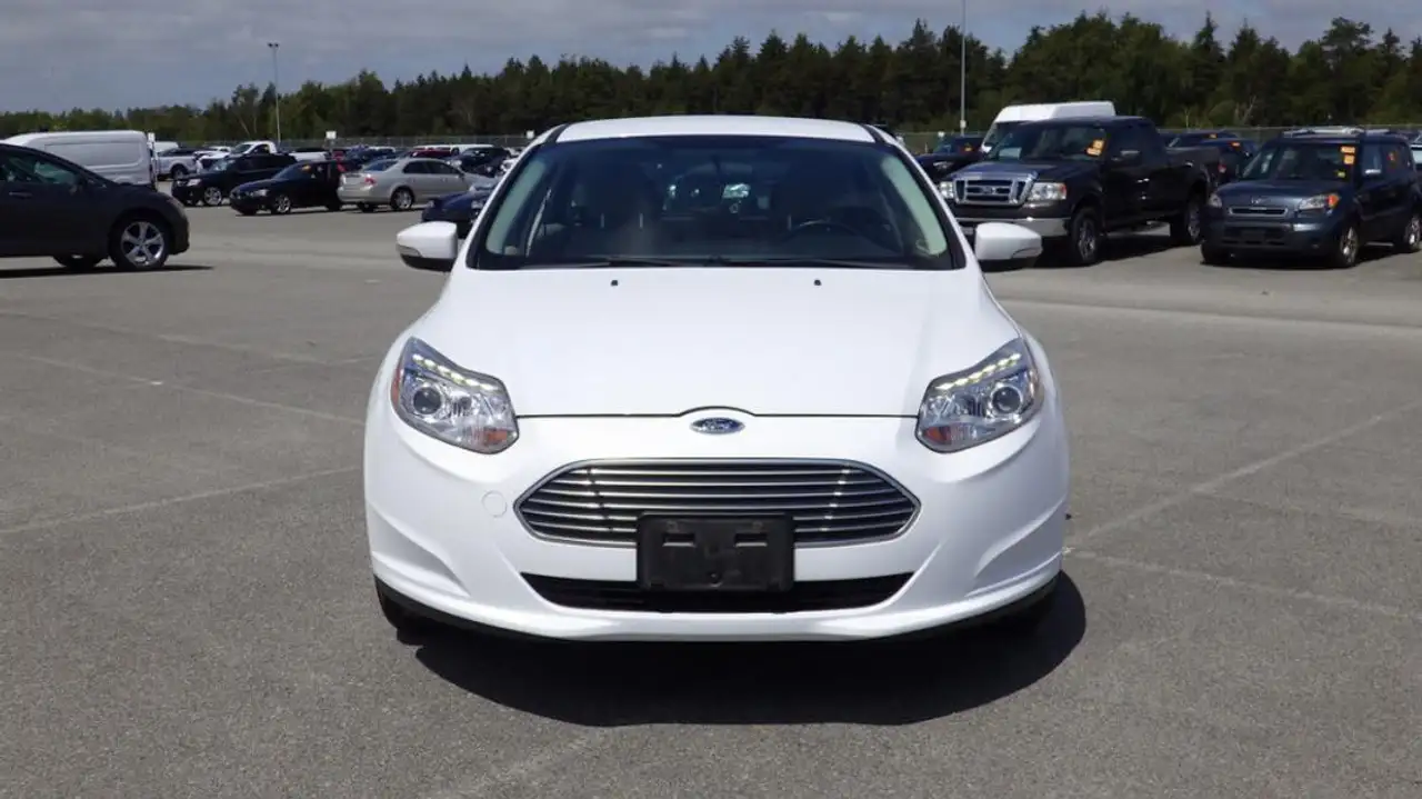 Ford Focus Electric photo Ford Focus Electric