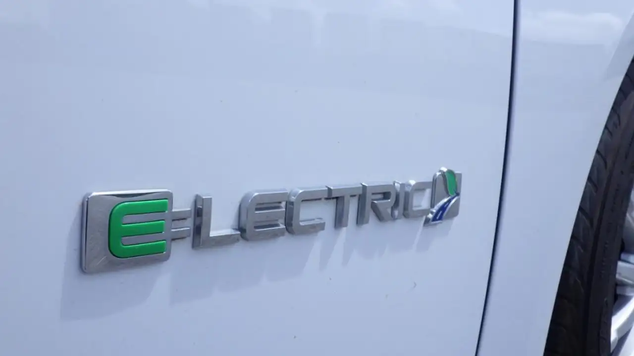 Ford Focus Electric photo Ford Focus Electric