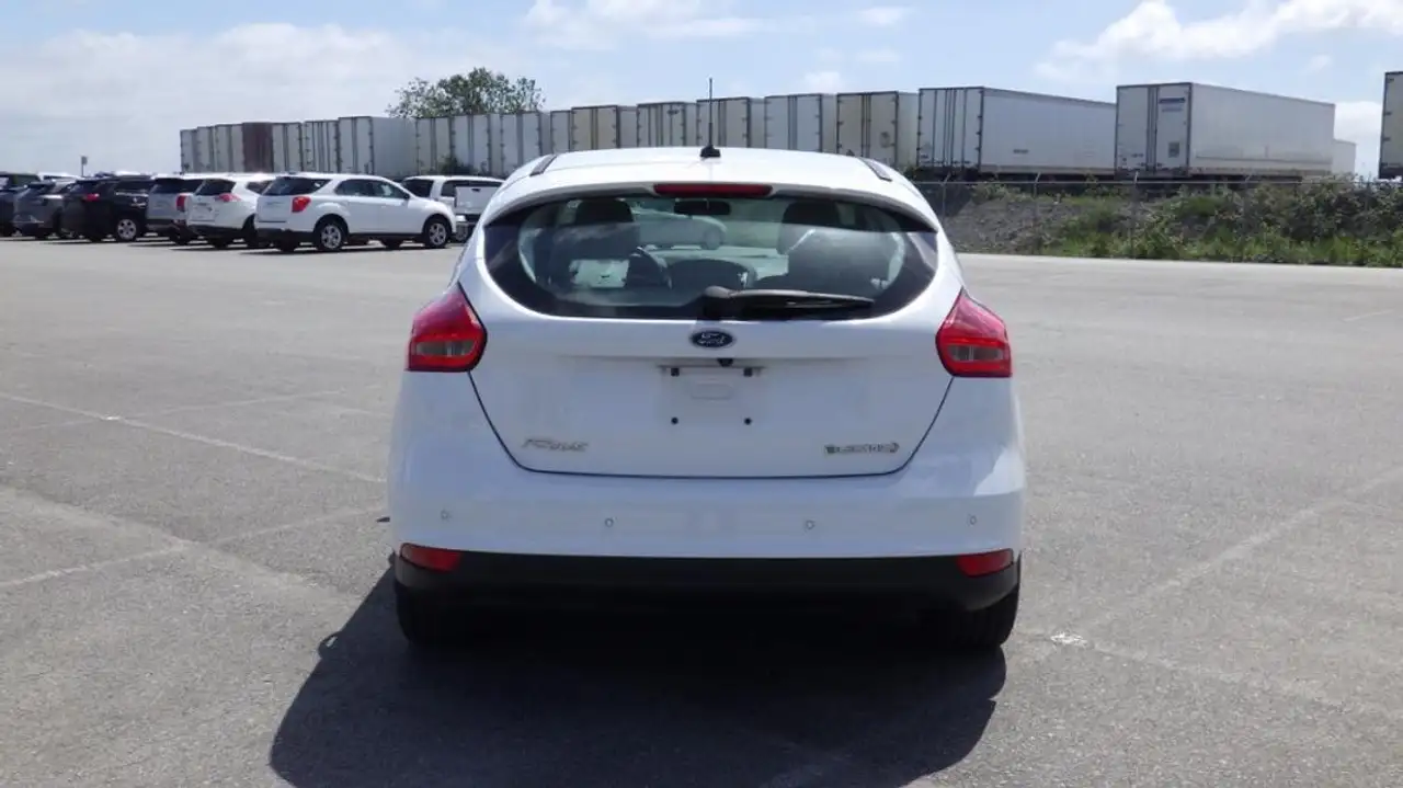 Ford Focus Electric photo Ford Focus Electric