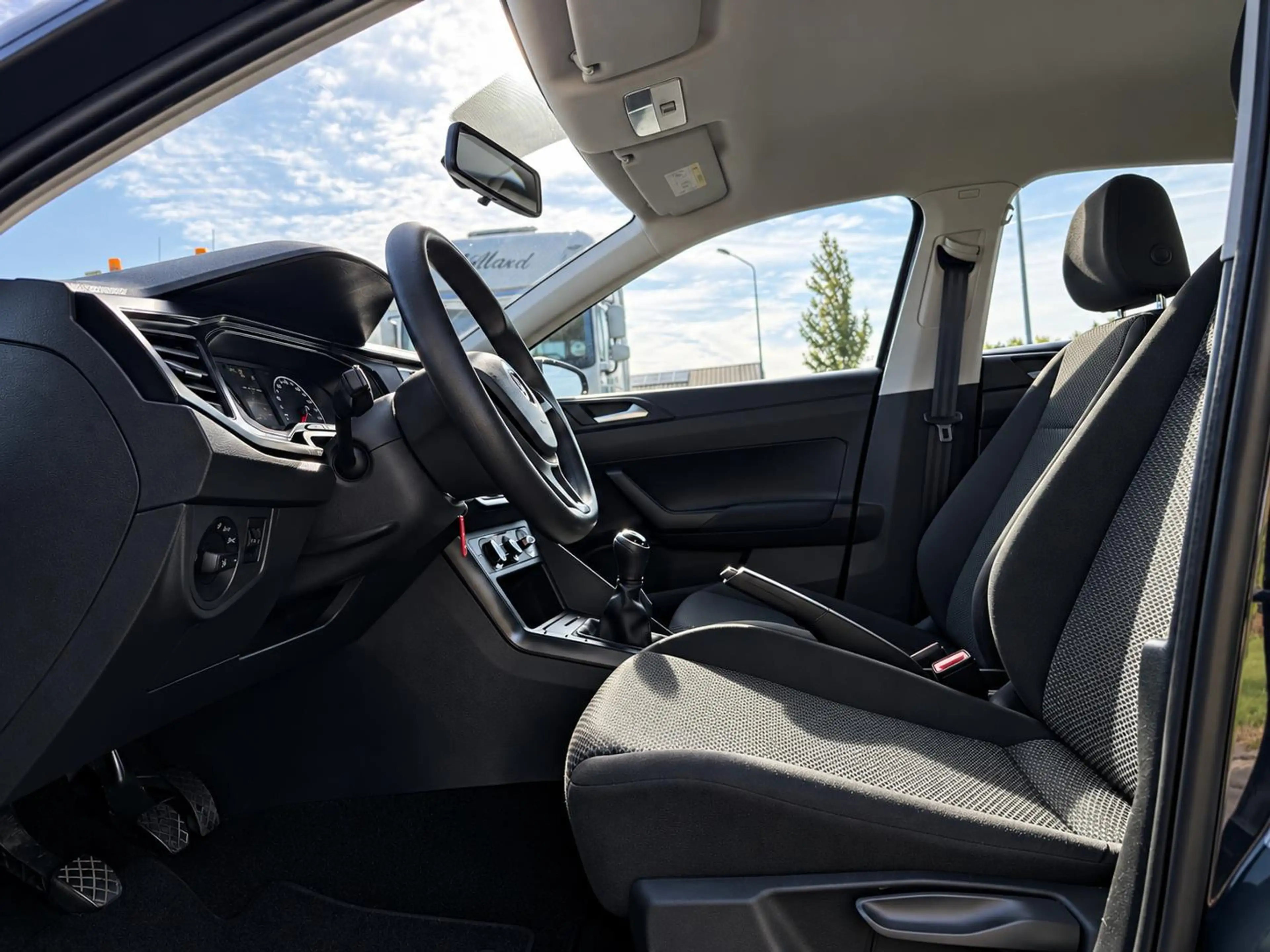 Volkswagen Polo 1.0 MPI Trendline APK Nieuw bij aflevering | Zuini — photo 16