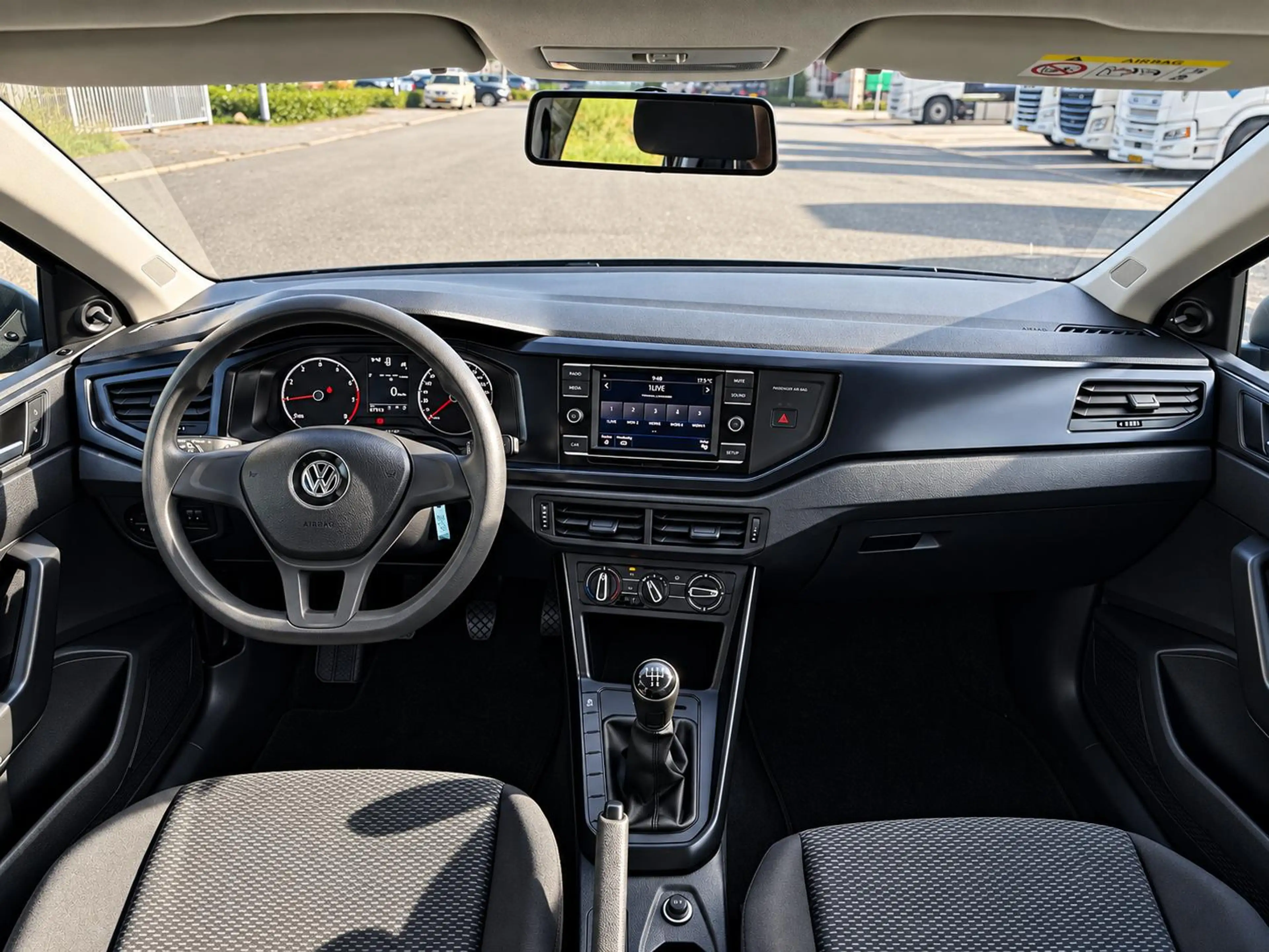 Volkswagen Polo 1.0 MPI Trendline APK Nieuw bij aflevering | Zuini — photo 20