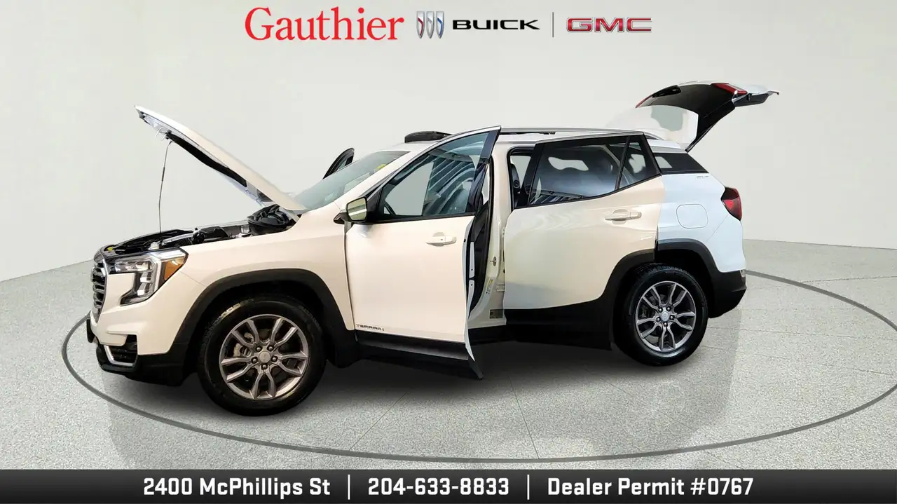 GMC Terrain photo GMC Terrain
