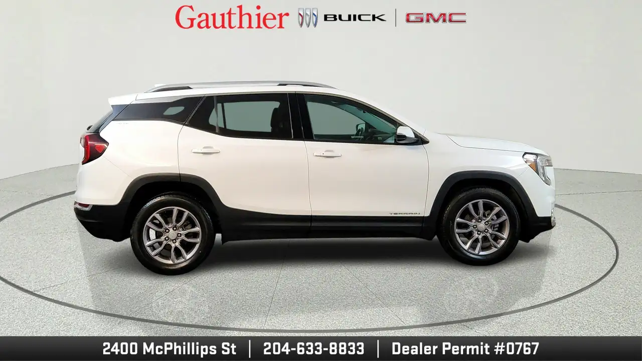 GMC Terrain photo GMC Terrain