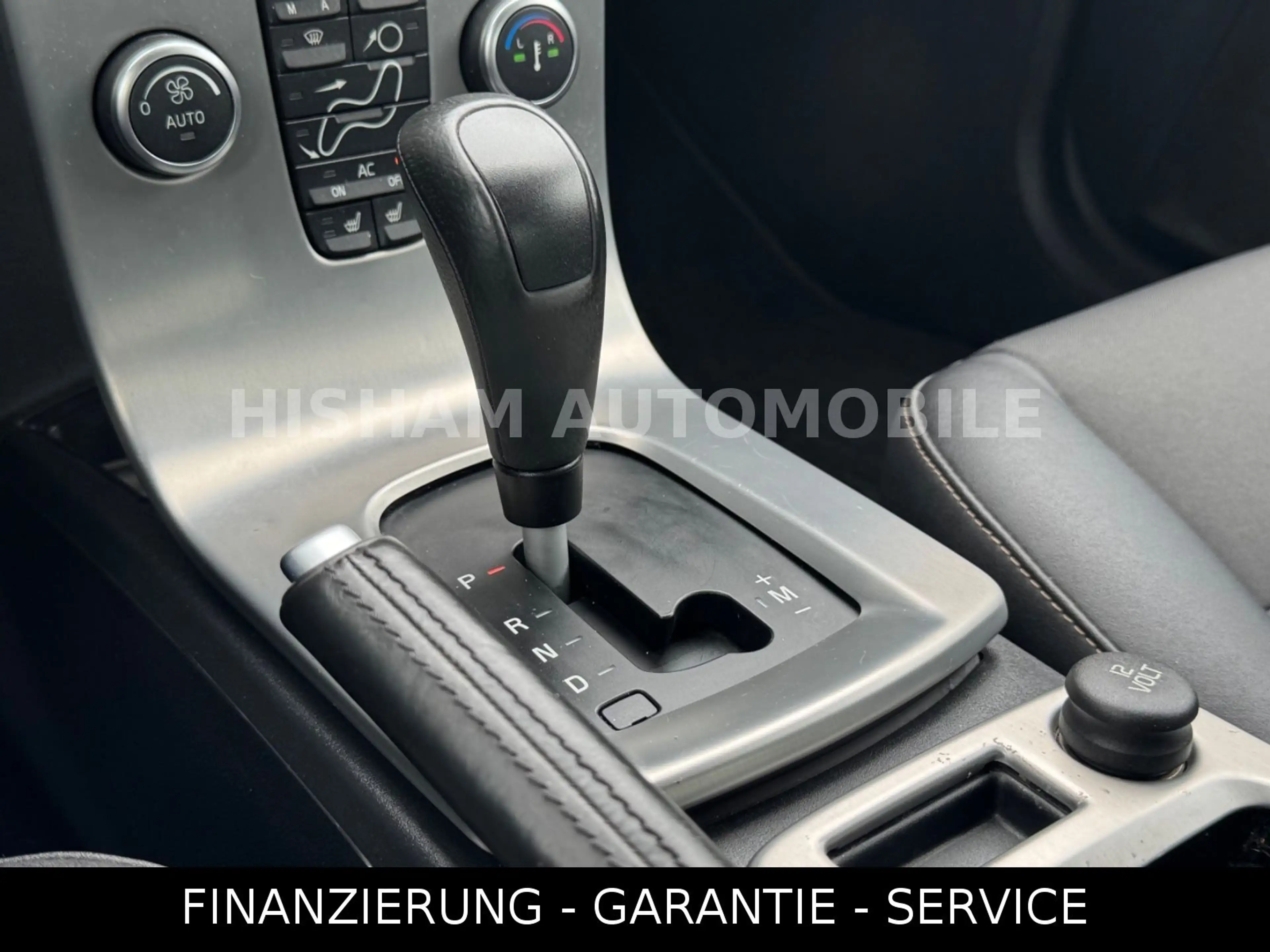 Volvo S40 LIM. 2.0 D MOMENTUM/SHZ/TEMP/ALLWETTER/PDC — photo 11