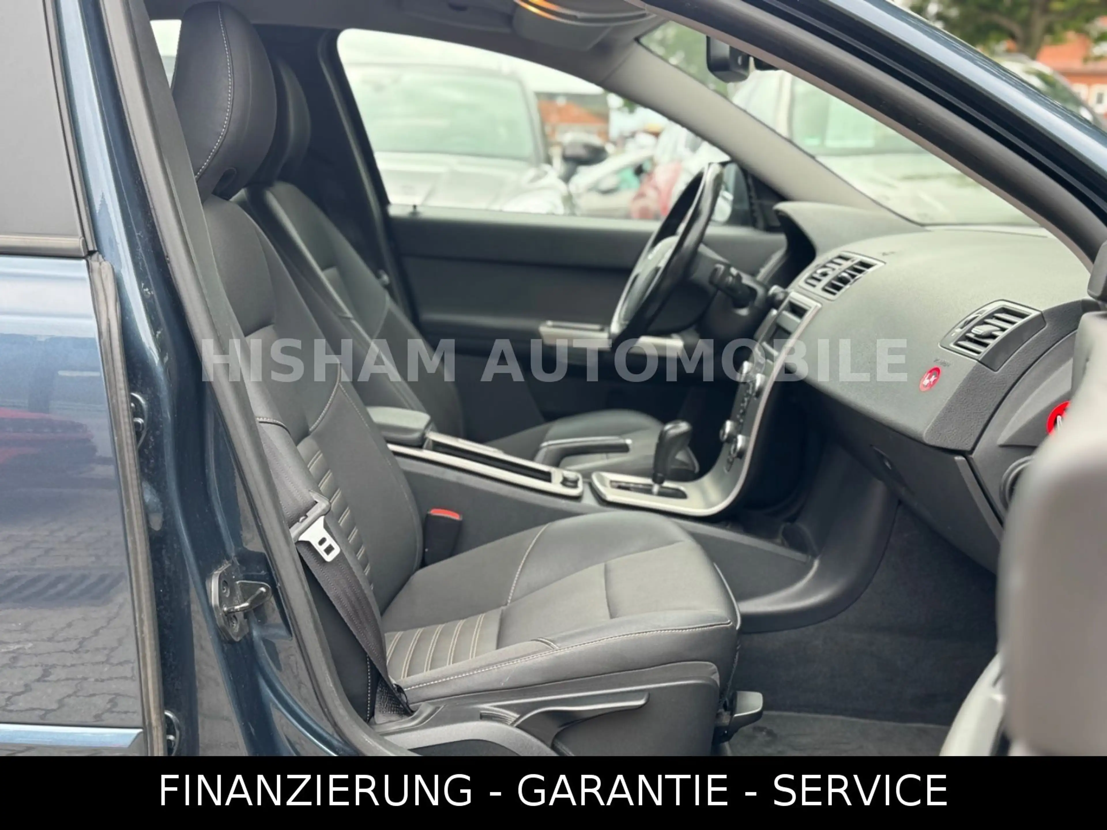 Volvo S40 LIM. 2.0 D MOMENTUM/SHZ/TEMP/ALLWETTER/PDC — photo 3