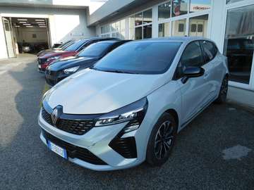 Clio Full Hybrid E-Tech 145 CV 5 porte Techno