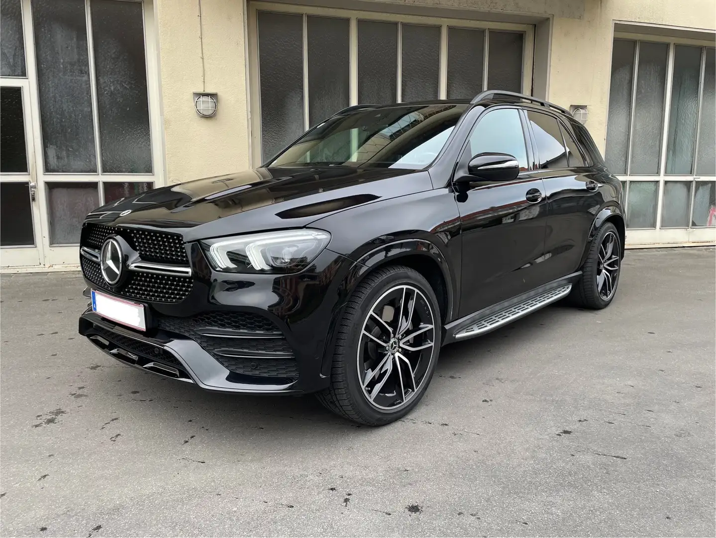 Mercedes-Benz GLE 350 e PHEV 4M | AMG | Pano | Night | 22“ | Garantie Schwarz - 1
