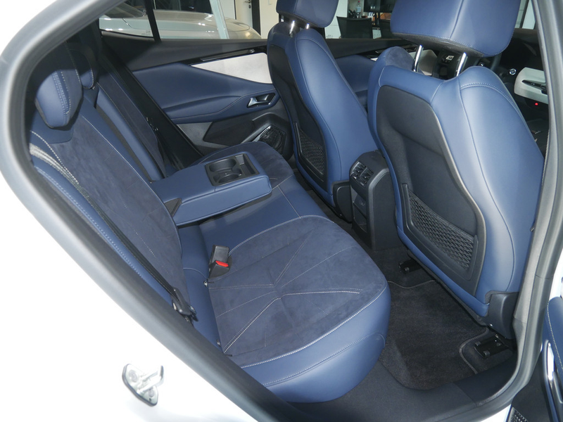 DS Automobiles DS 4 E-TENSE Jules Verne PDC SHZ NAVI ACC LED — photo 4