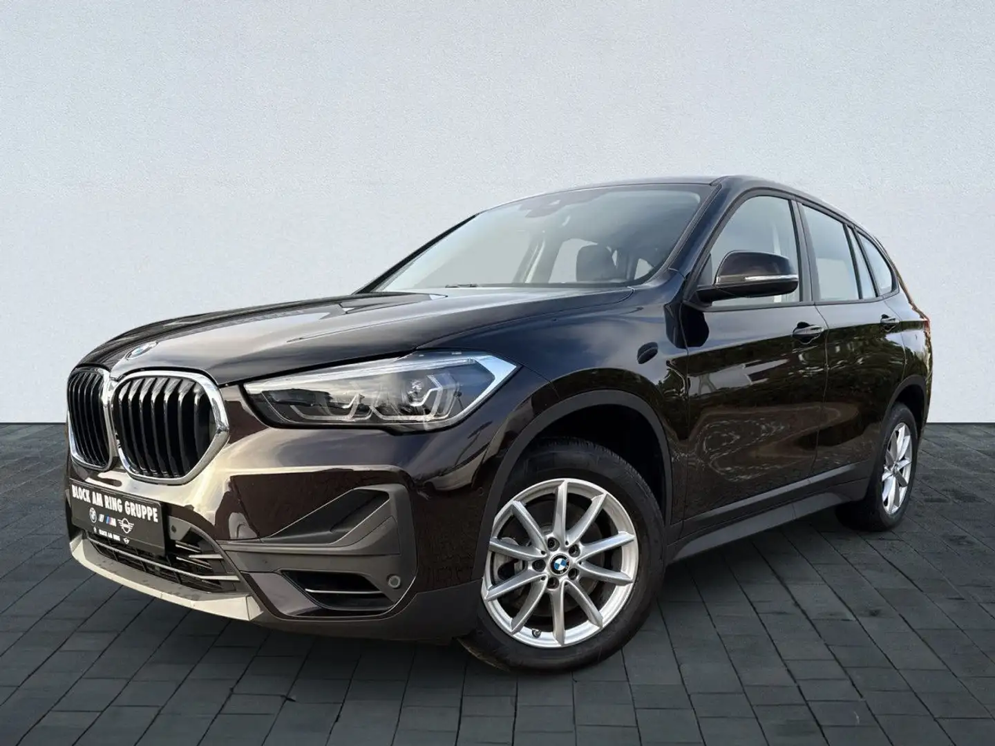 BMW X1 xDr20i Advant Navi LED Tempo Lordose Klimaaut Braun - 1