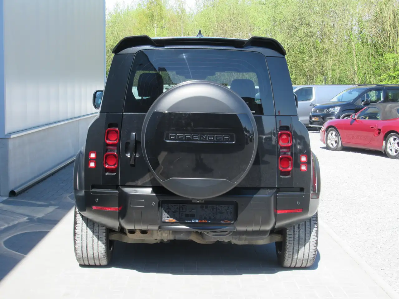 Land Rover Defender 90 D250 SE € 42.500 netto / Urban Pack / Black Pack / Lichte Vracht / .... — foto 4