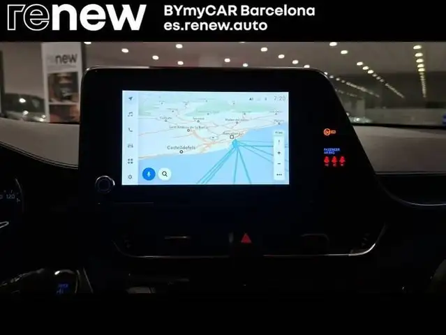 Toyota C-HR view 13