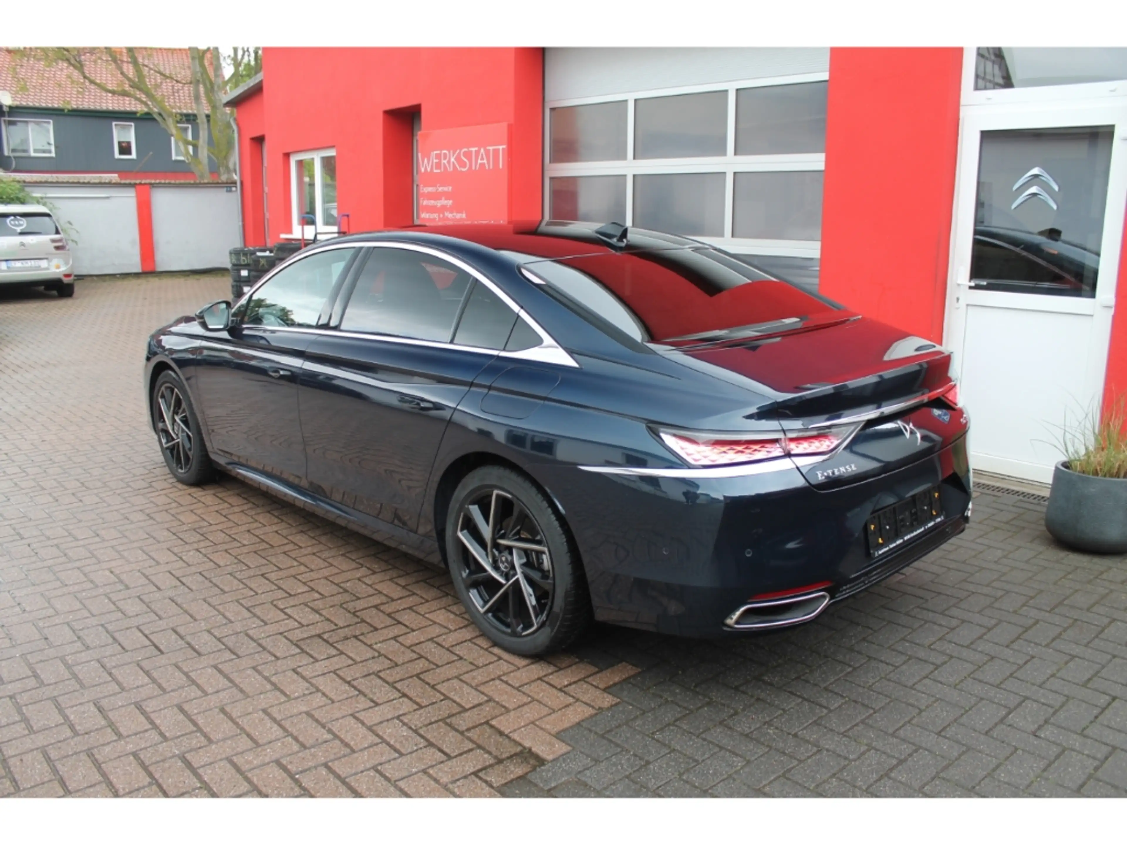 DS Automobiles DS 9 E-Tense 250 Rivoli+ 360Cam 4xMassage eHk eSitz — photo 3
