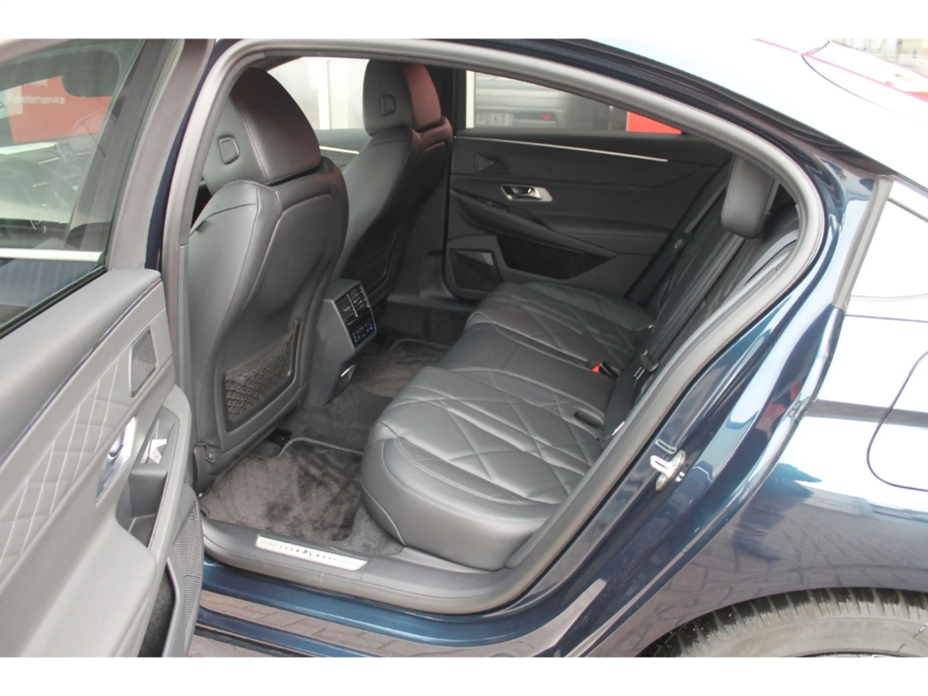 DS Automobiles DS 9 E-Tense 250 Rivoli+ 360Cam 4xMassage eHk eSitz — photo 8