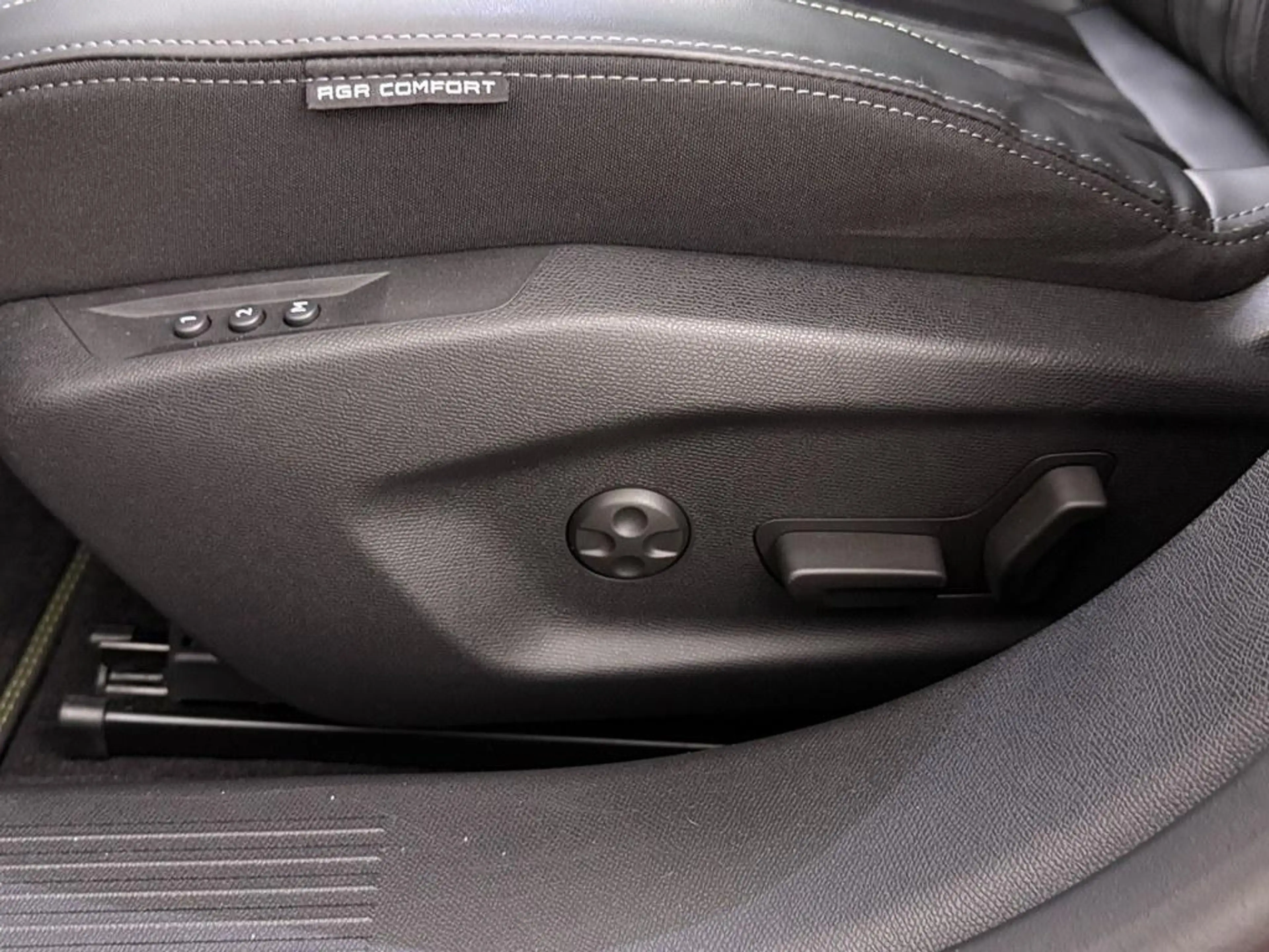 Peugeot 408 1.6 HYbrid GT 225Pk Navi/Cam/LED/Adap Cruise /Alca — photo 8