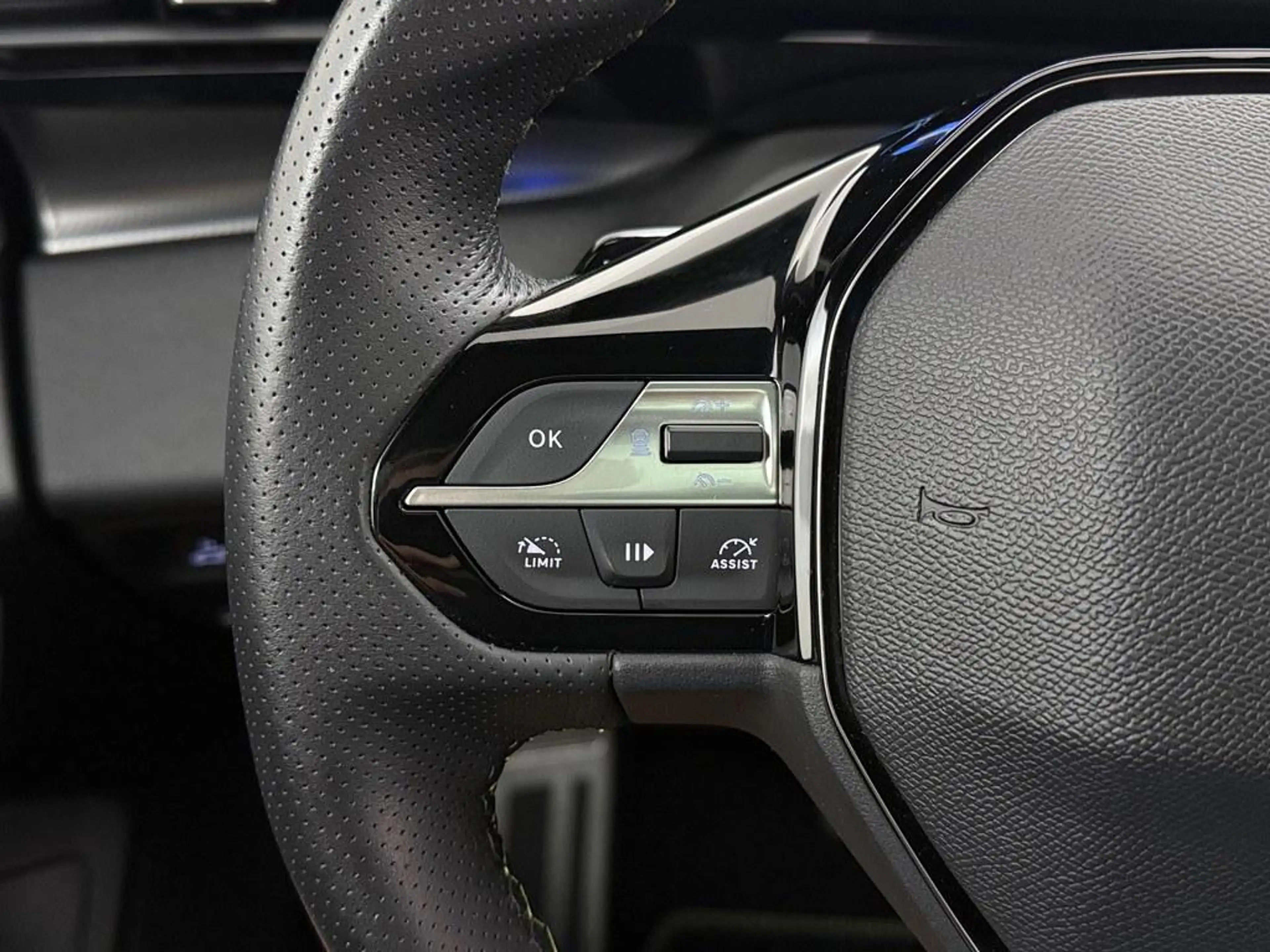 Peugeot 408 1.6 HYbrid GT 225Pk Navi/Cam/LED/Adap Cruise /Alca — photo 9