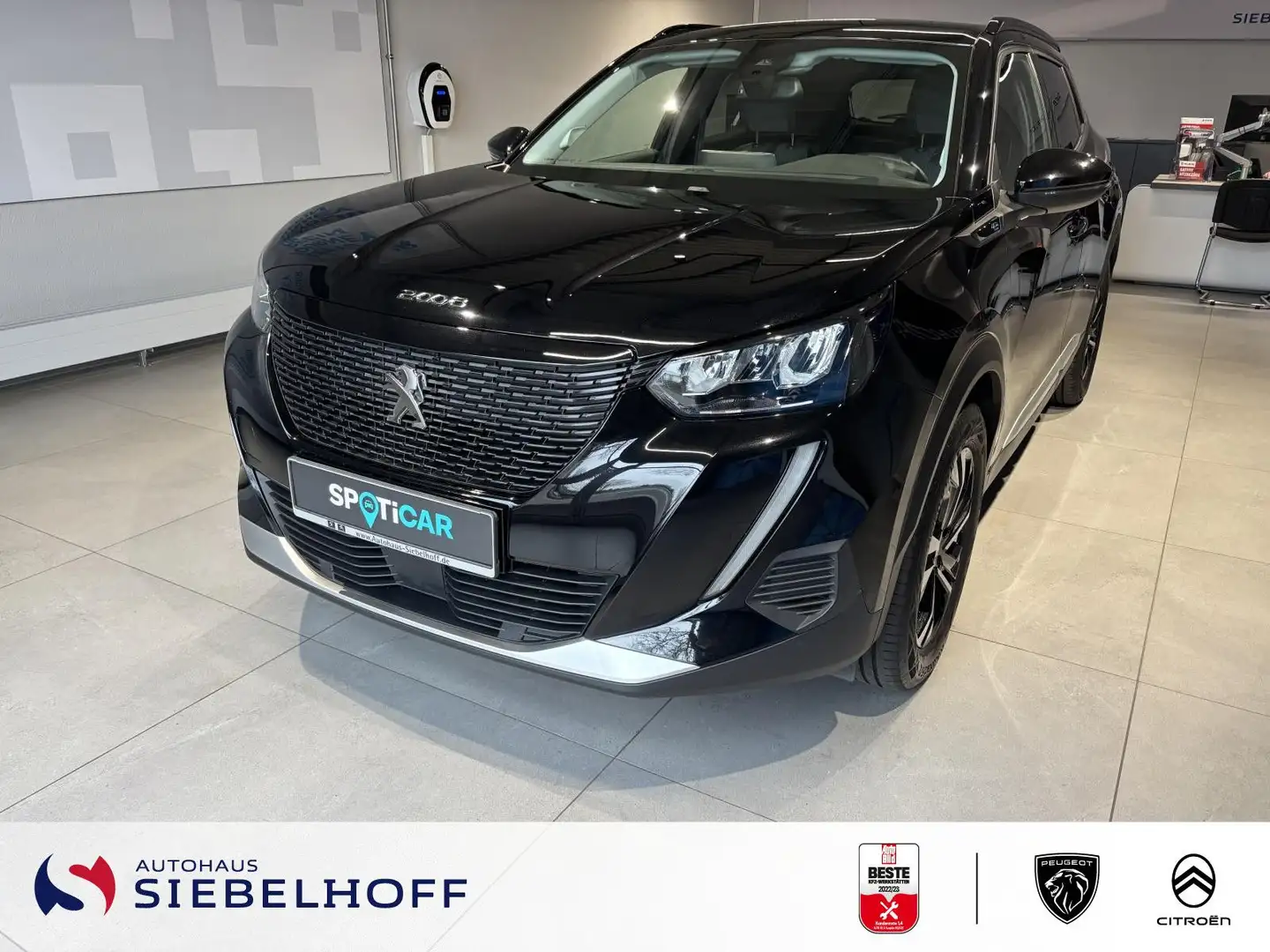 Peugeot 2008 e-2008 Allure Pack Elektromotor 136 Schwarz - 2