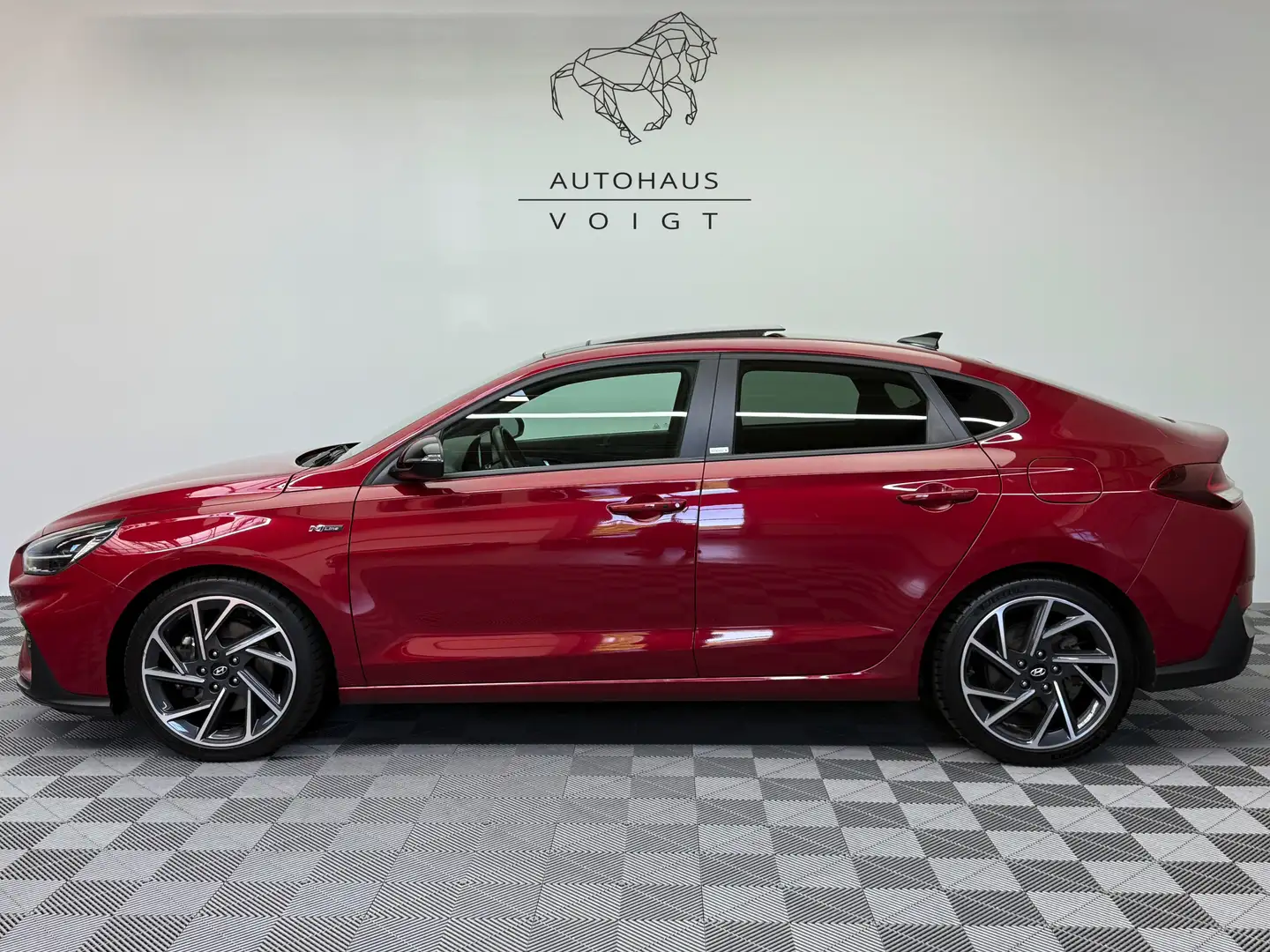 Hyundai i30 N Line|2.Hand|Garantie|Pano|AHK|Carplay| Rojo - 1